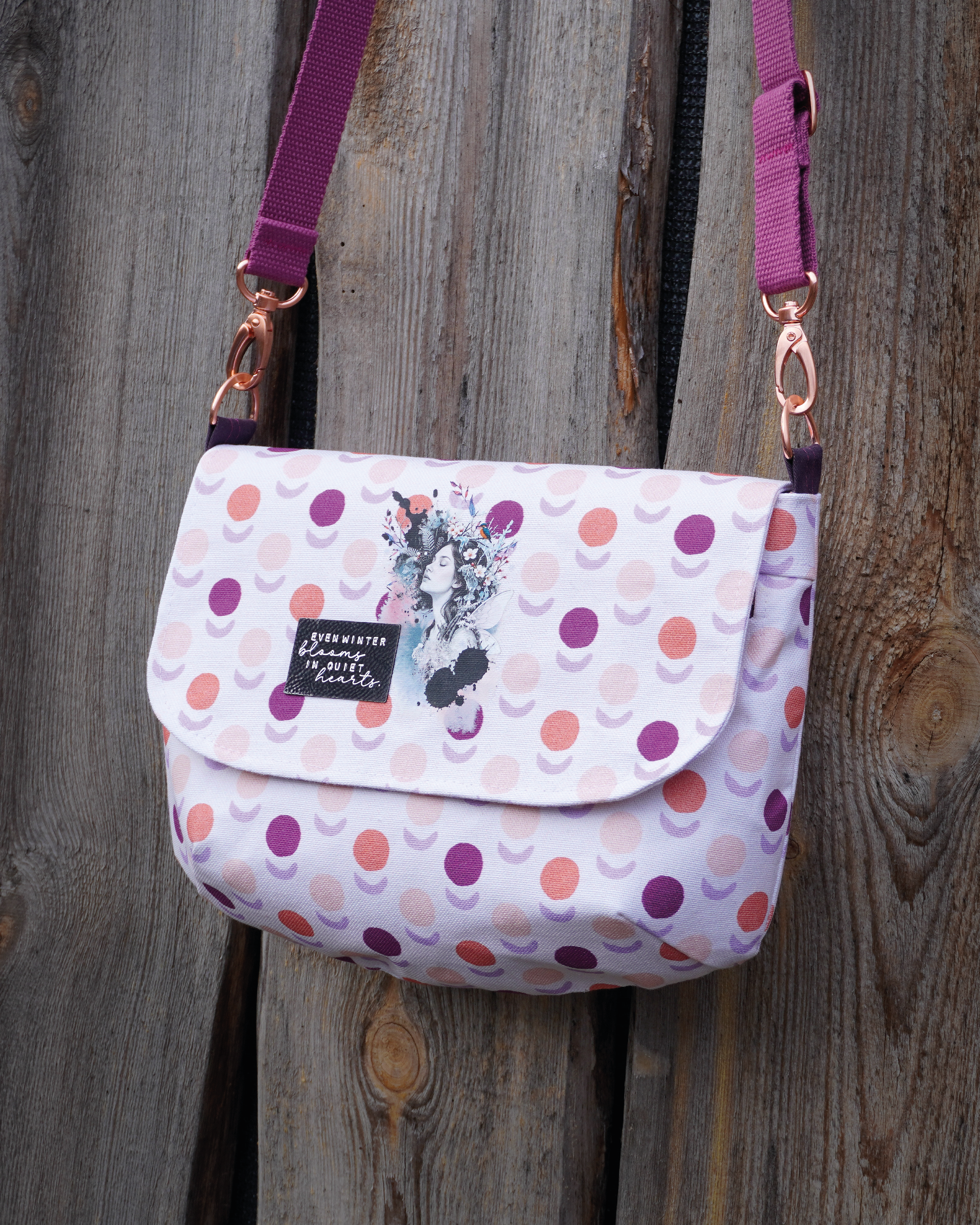 Bio Stoff - Blumenpunkte6 von misspeppels in orange