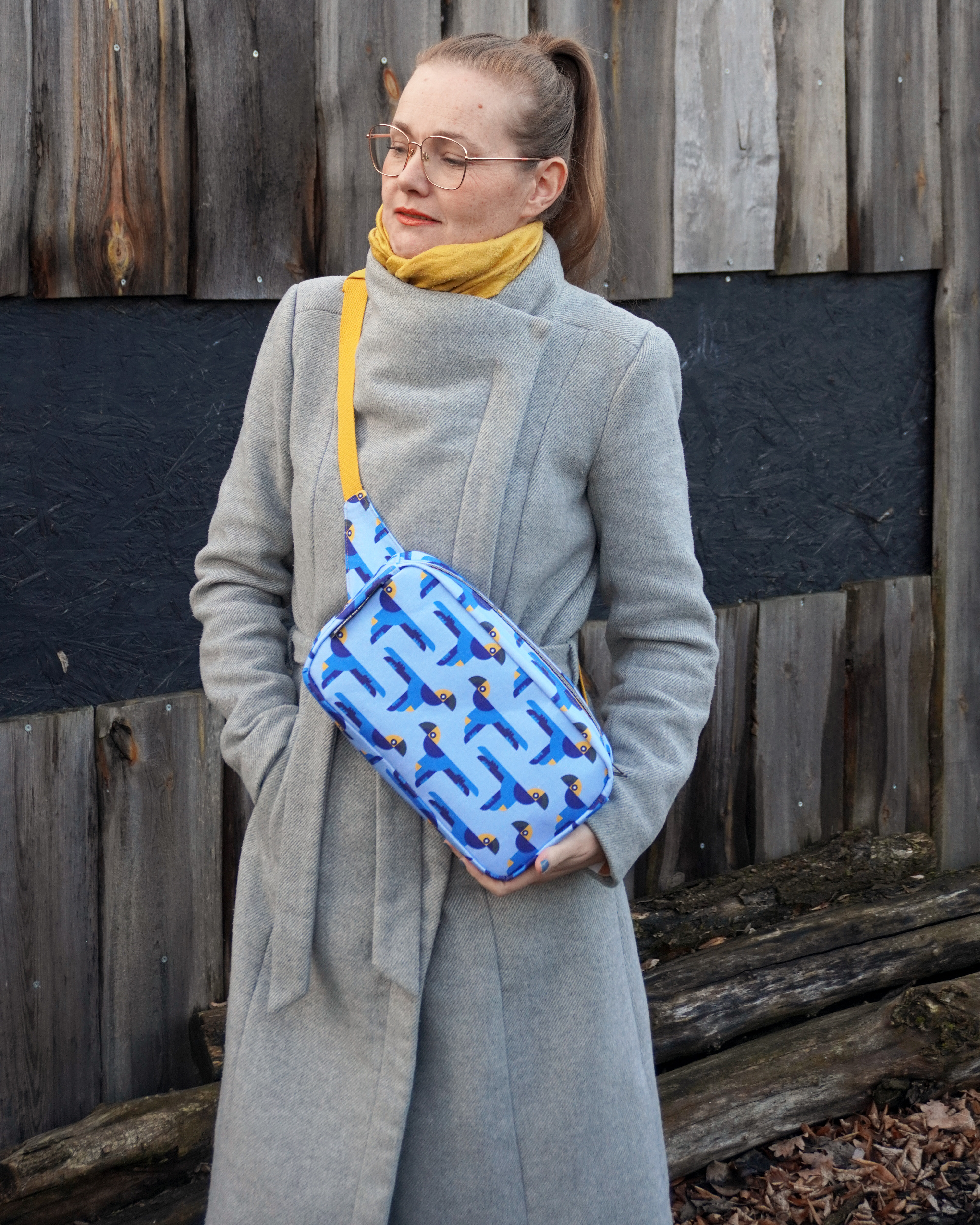 Bio Stoff - Geo Flight Papagei Ara fliegt