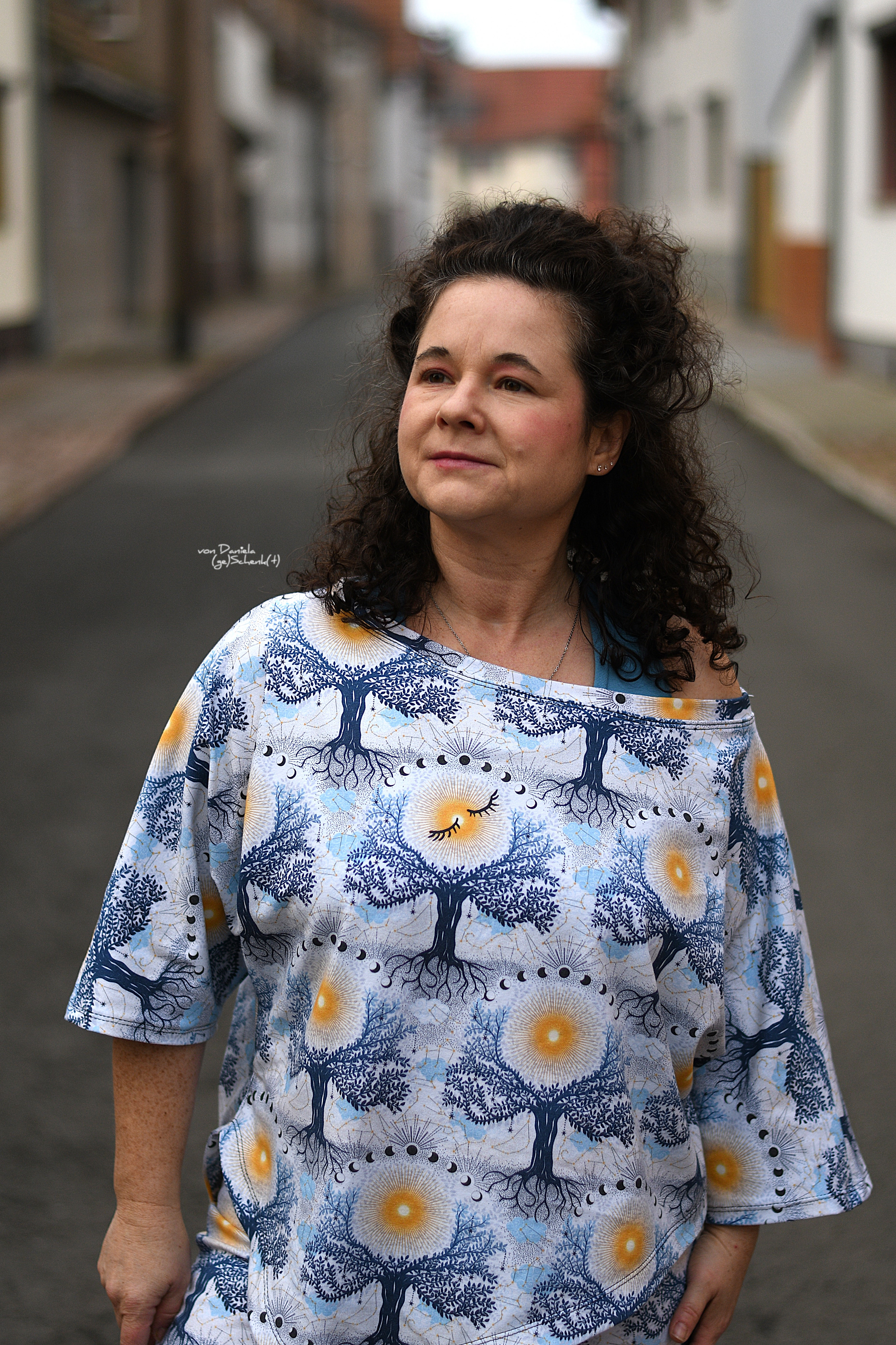 Bio Webware Stoff - Mysterious Sky Mother Nature - Annick, Sport, Bäume, creme, 100% Bio-Baumwolle Bio Webware Stoff - Mysterious Sky Mother Nature - Annick, Sport, Bäume, creme, 100% Bio-Baumwolle