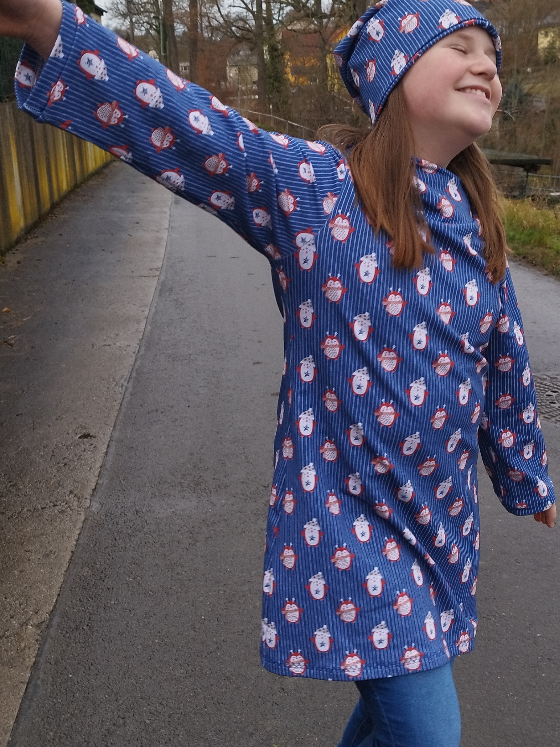 Bio Stoff - Pinguine lila