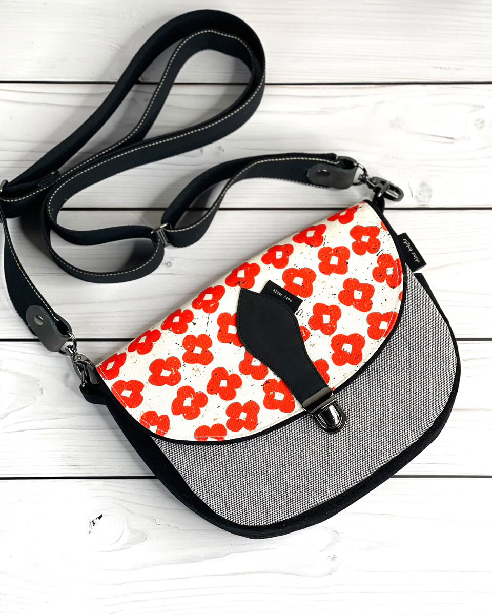 Organic Fabric - Nordic Living Flowers Red