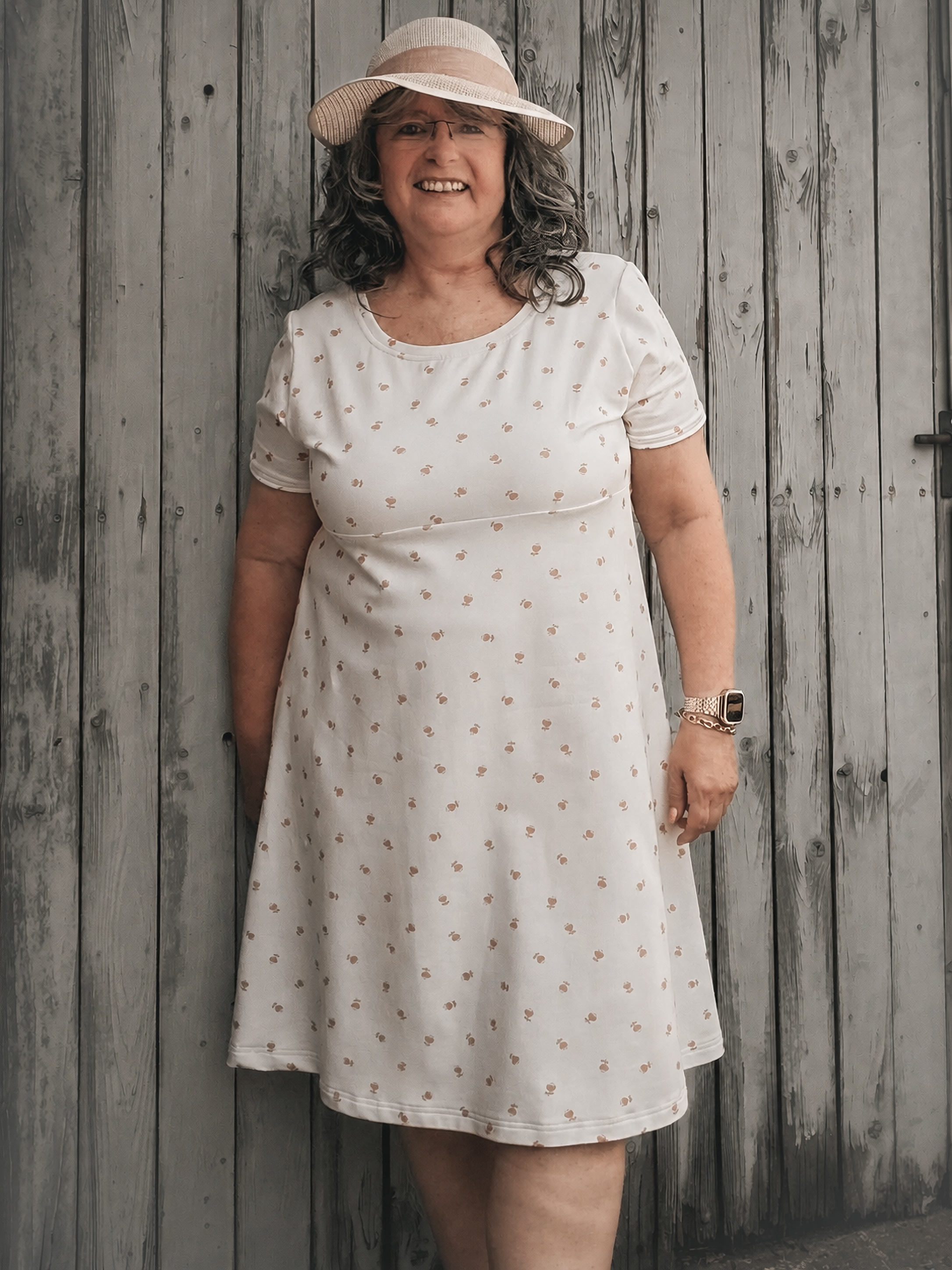 Organic fabric - Retro Blüten light yellow