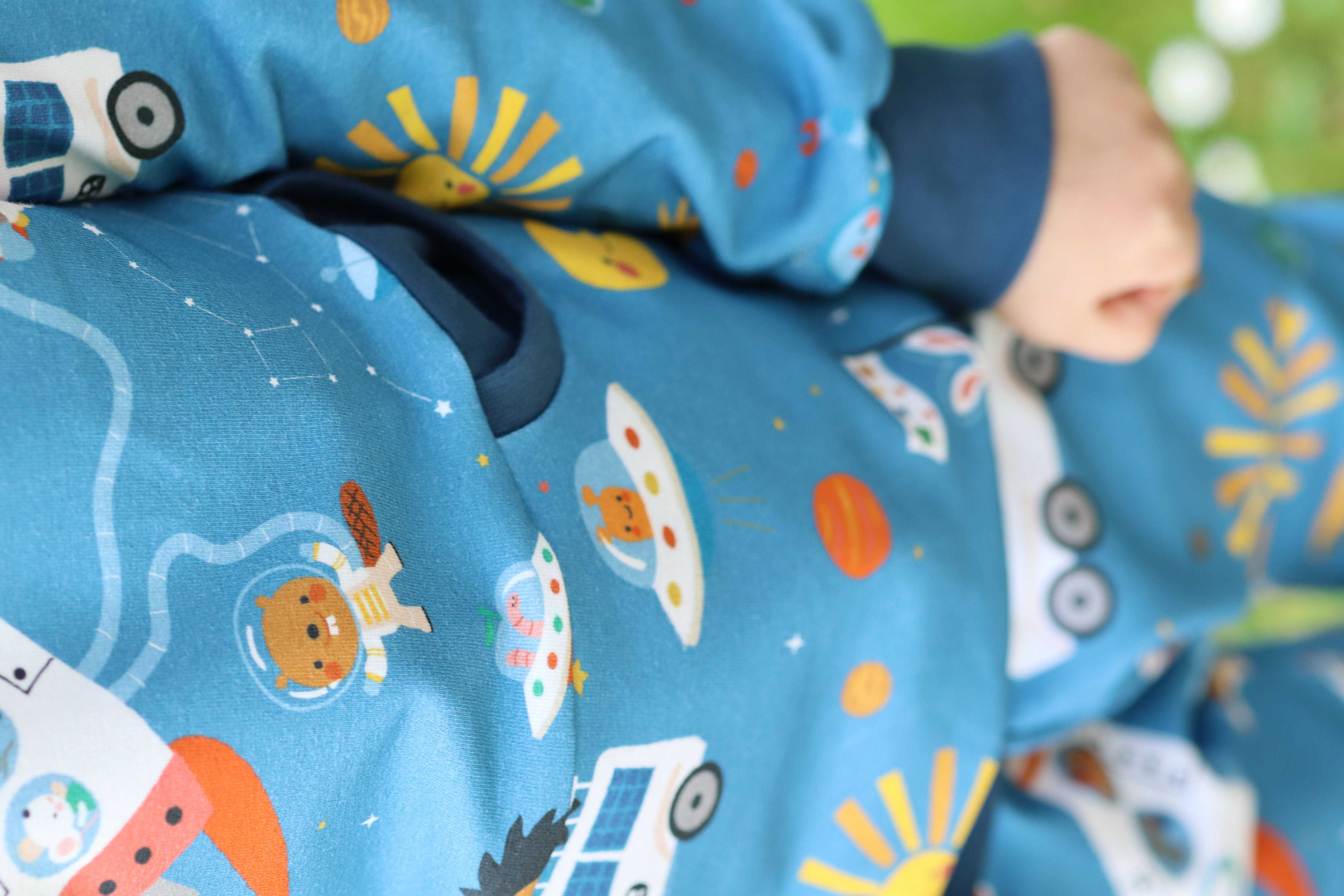 Bio Stoff  - Space Square