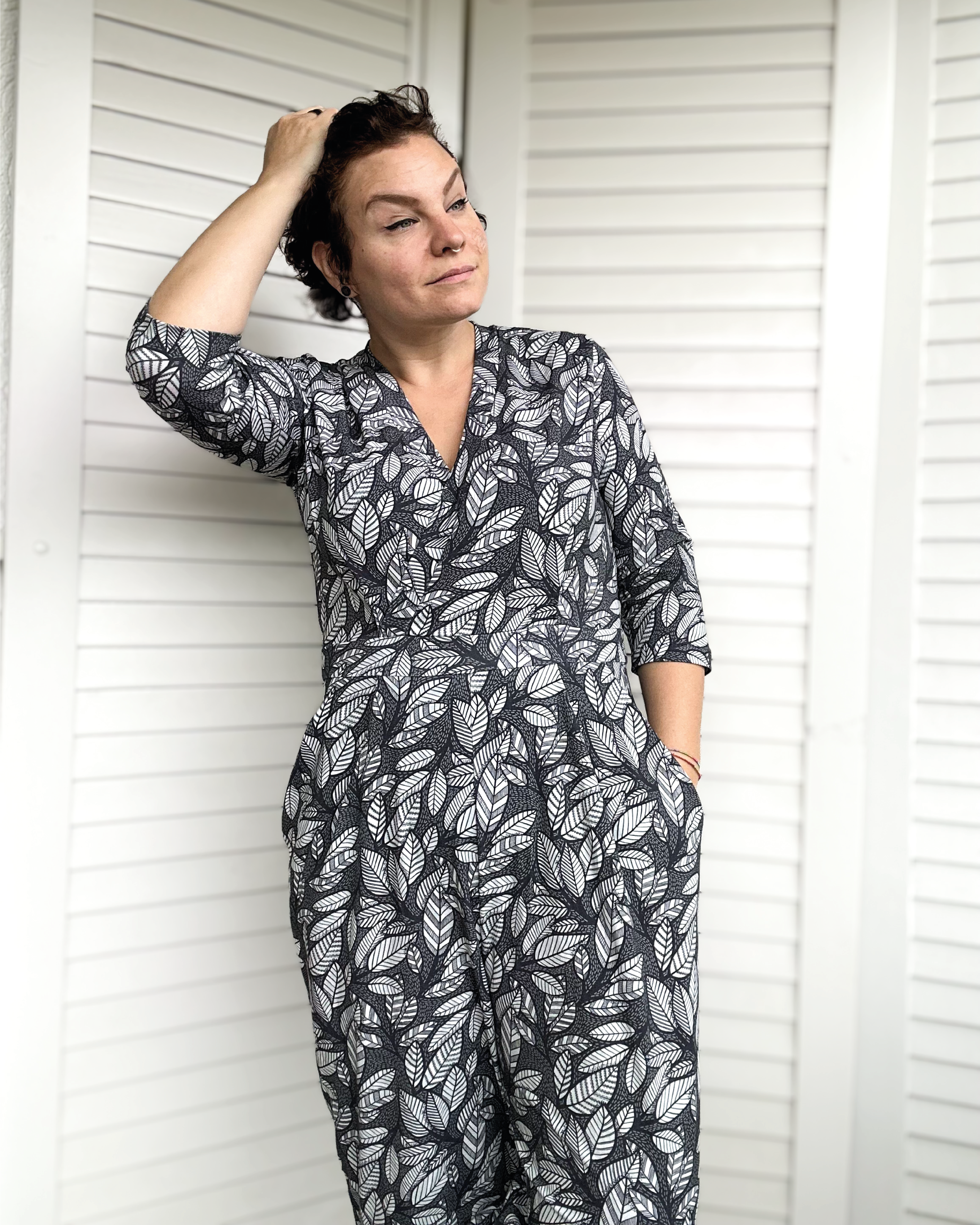 Organic Fabric - Graphic Leaves Forest Green by Alexandra Weise in green