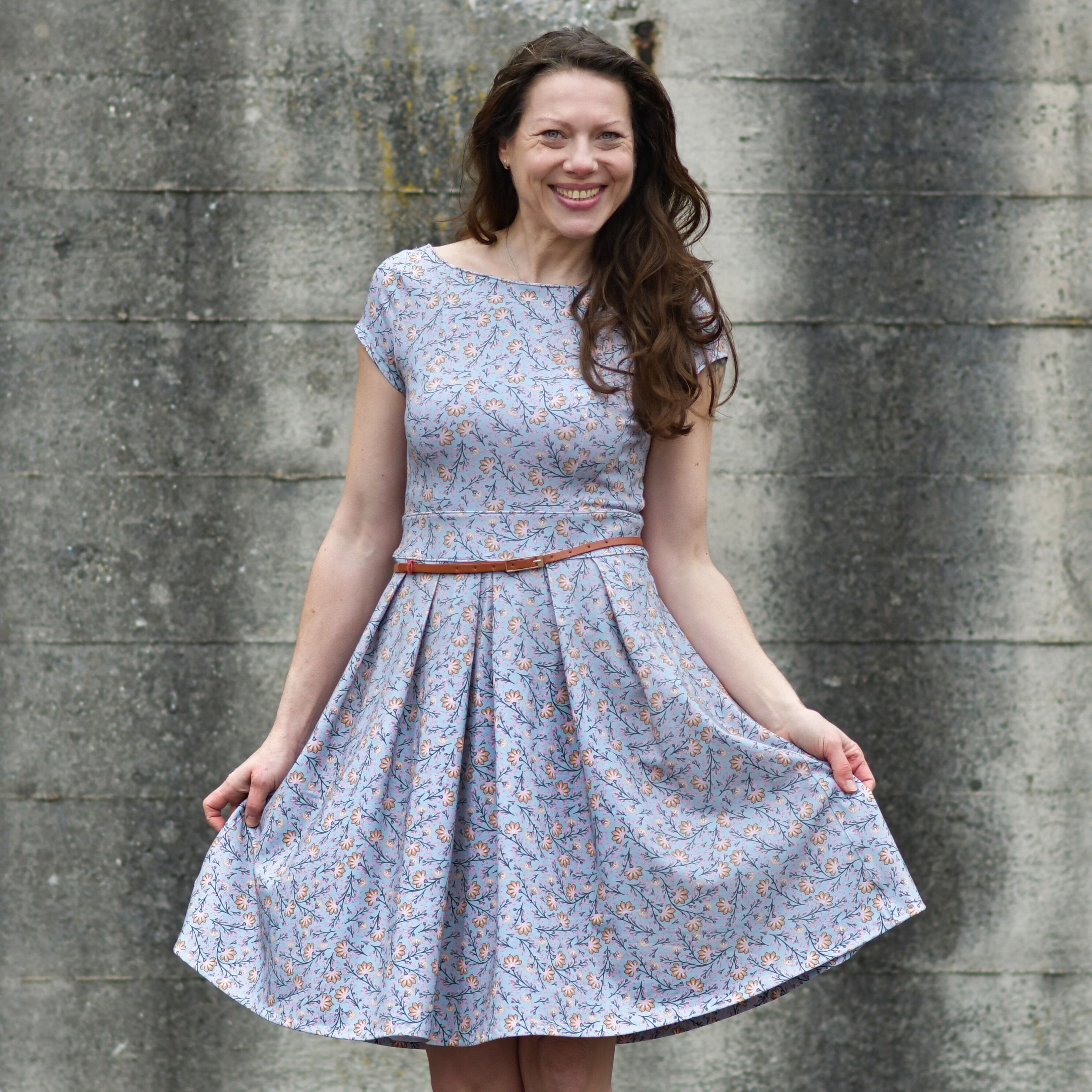 Bio Stoff  - Paisley Garden Flowers Petrol