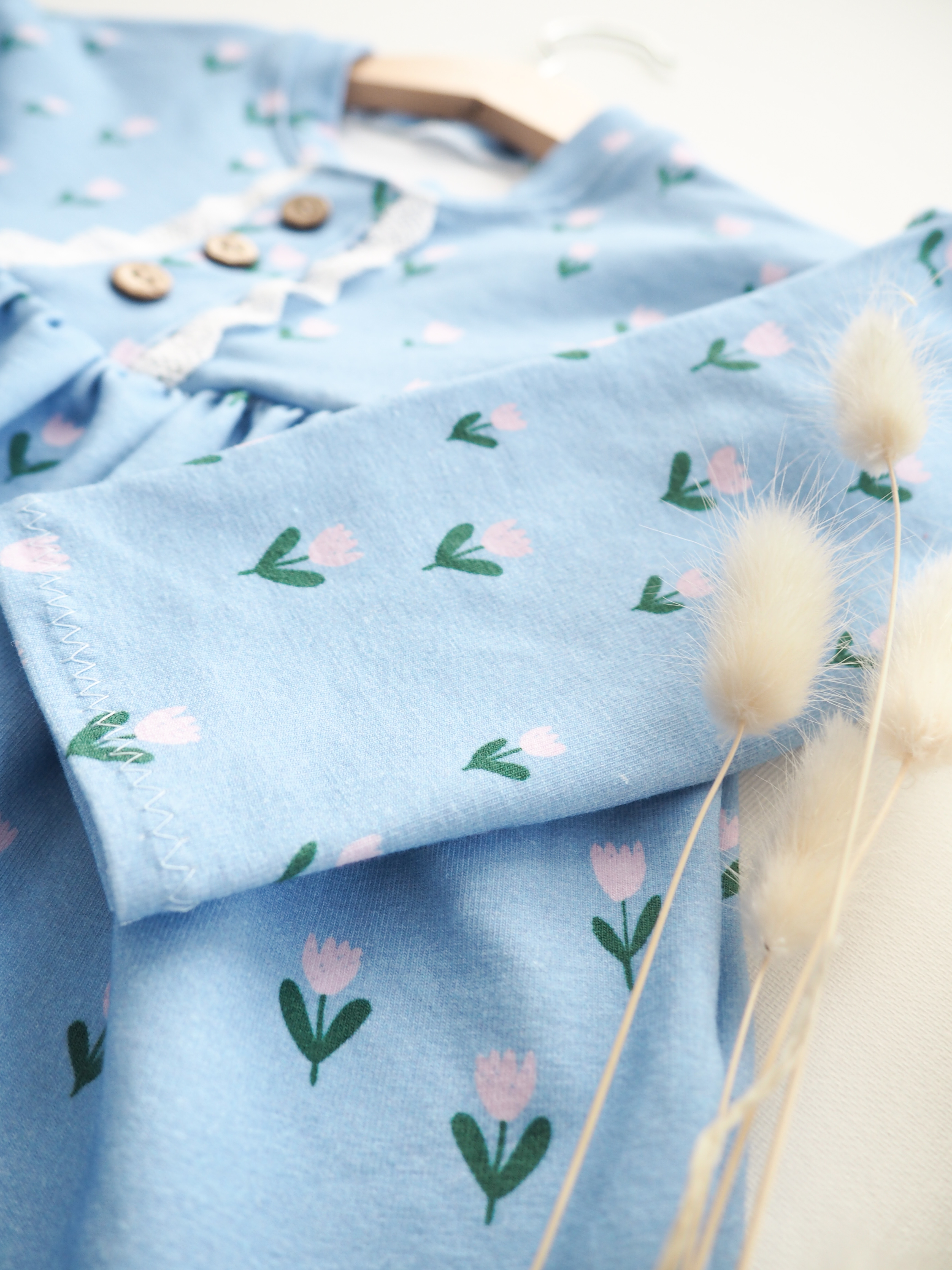 Organic Fabric  - Tiny Tulip ebony