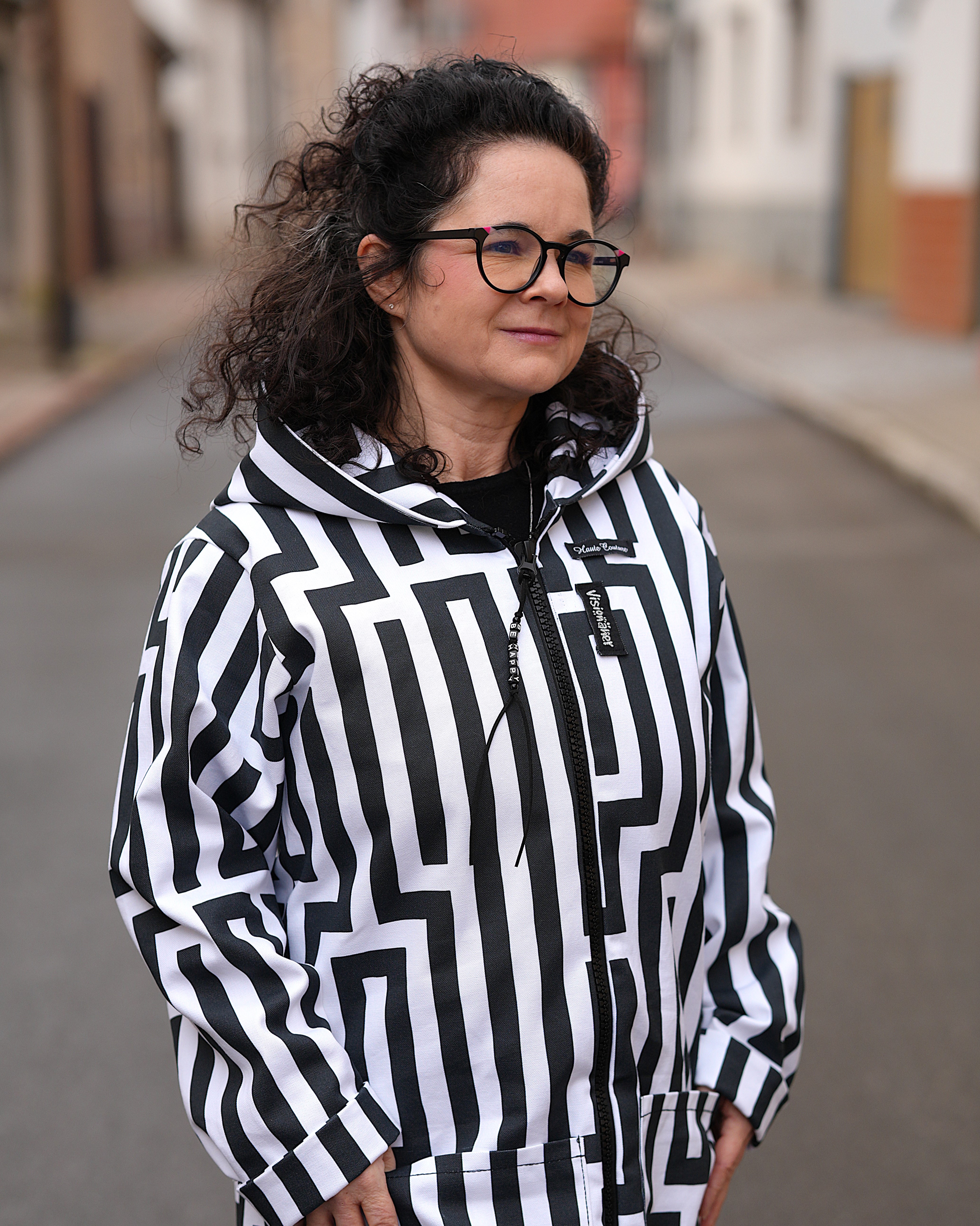 Bio Stoff - Gleichklang Vertikalstreifen schwarz, weiß