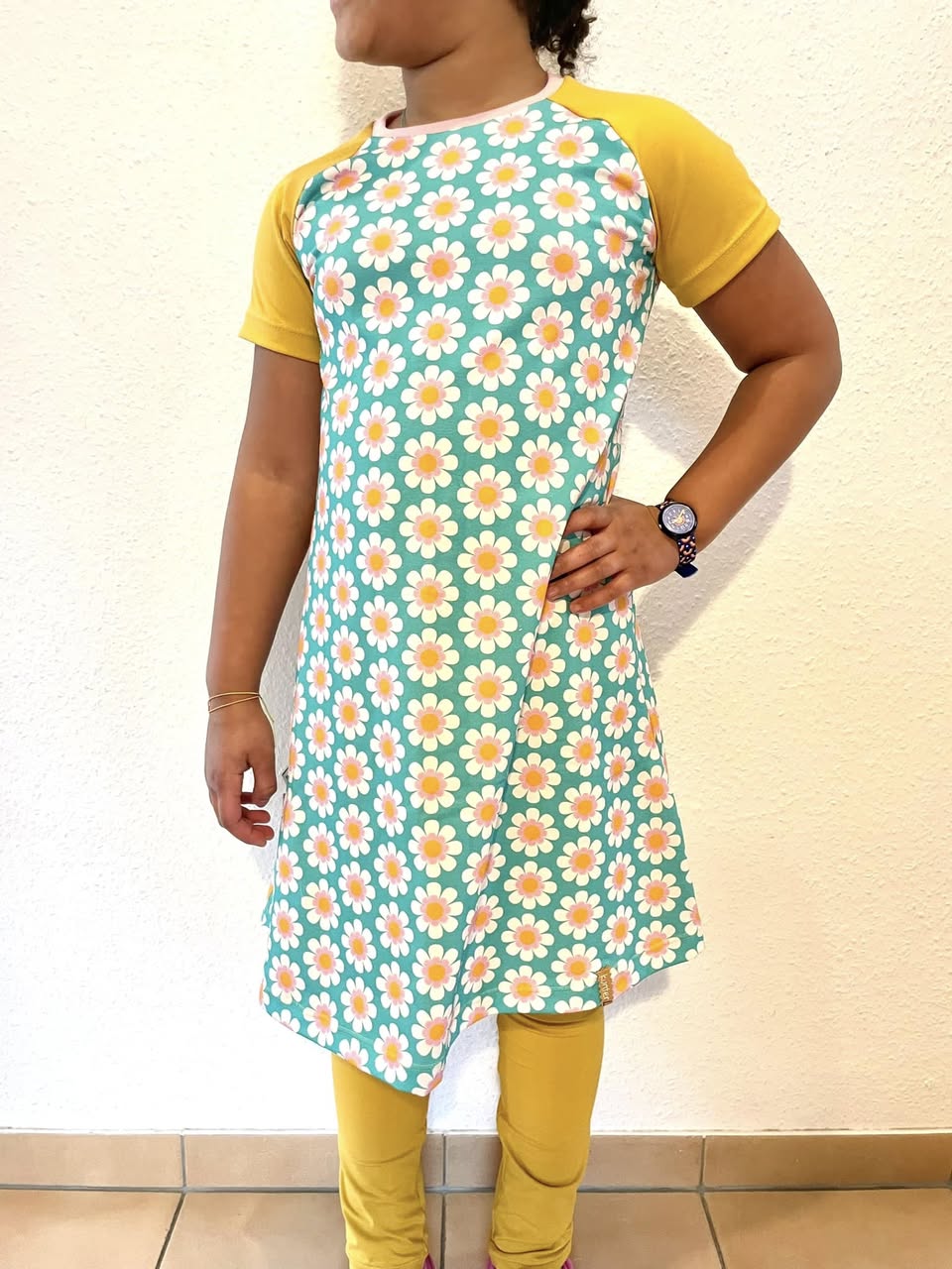 Bio Webware Stoff  -  Fröhlich  - Fummelhummel, Floral & Blumen, orange, braun, 100% Bio-Baumwolle