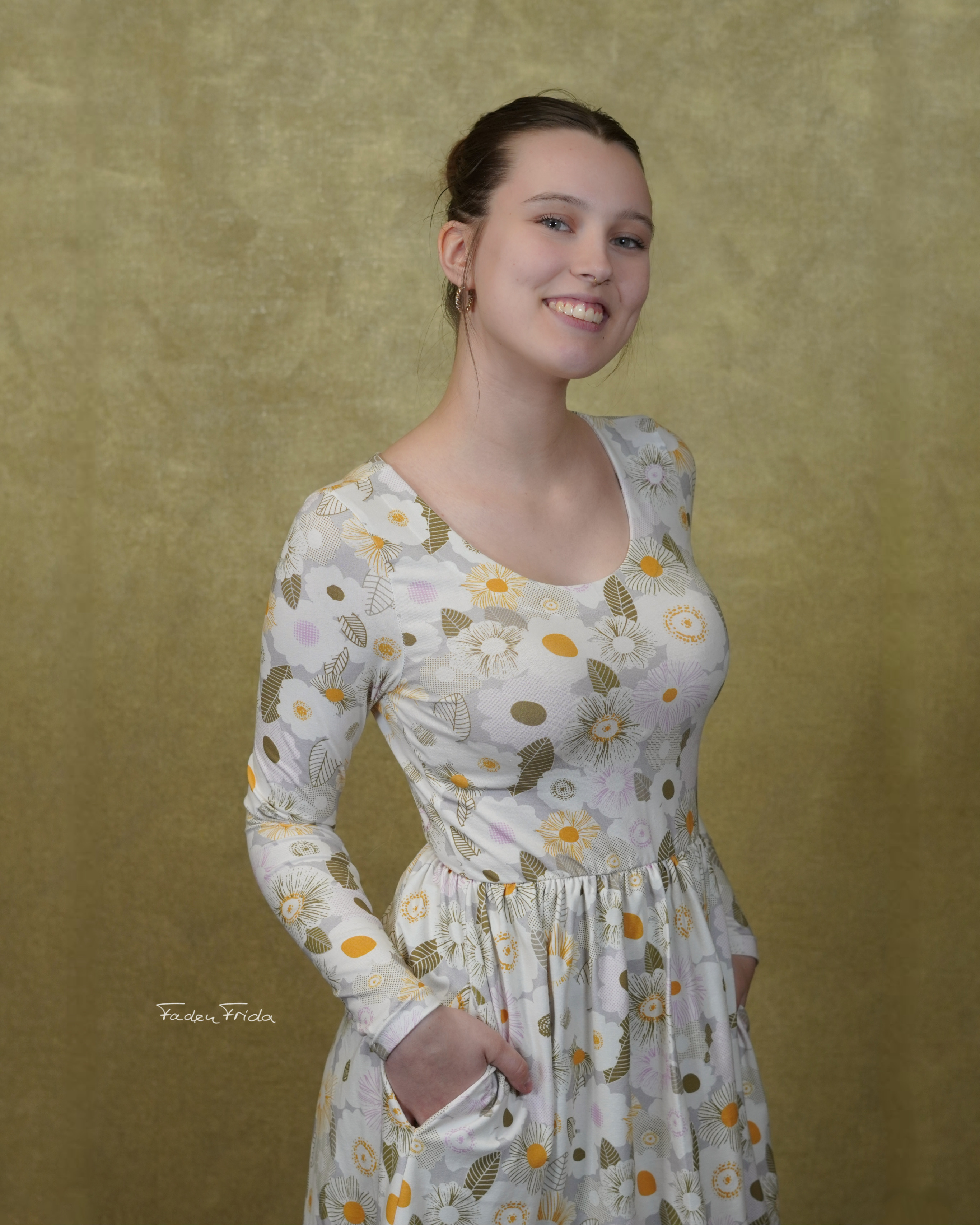 Bio Stoff - Floral Statement Patterned Flowers orange, pink