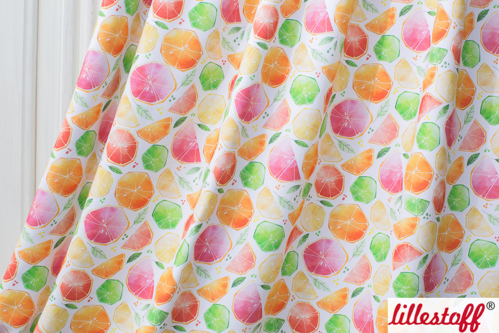 Bio Summersweat Stoff - Citrus Watercolor - LilleSelection, Frühling, bunt, weiß, Sommer, Obst & Gemüse, Breite 150 cm Bio Summersweat Stoff - Citrus Watercolor - LilleSelection, Frühling, bunt, weiß, Sommer, Obst & Gemüse, Breite 150 cm