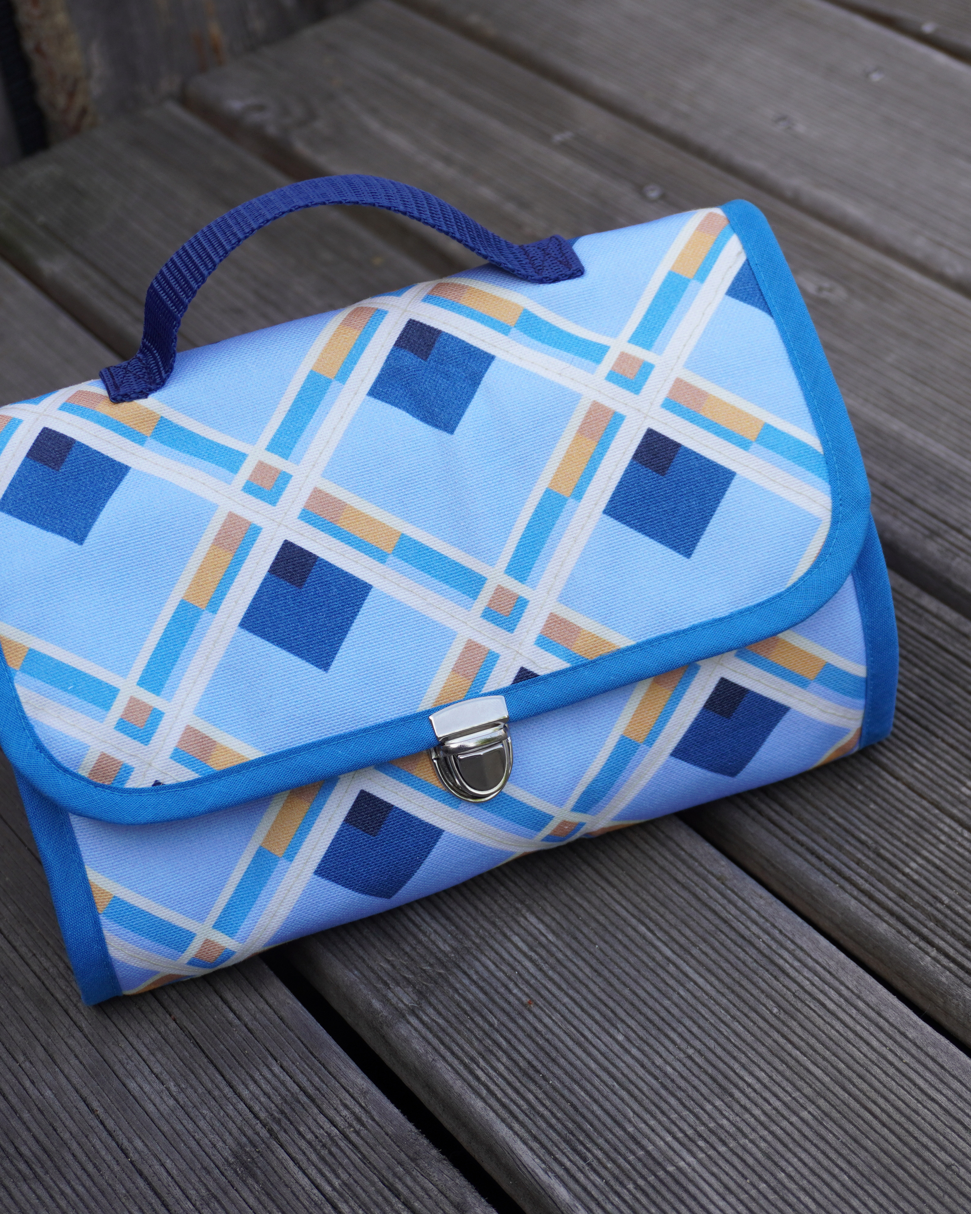 Organic fabric - Sommerwiese Karo blue