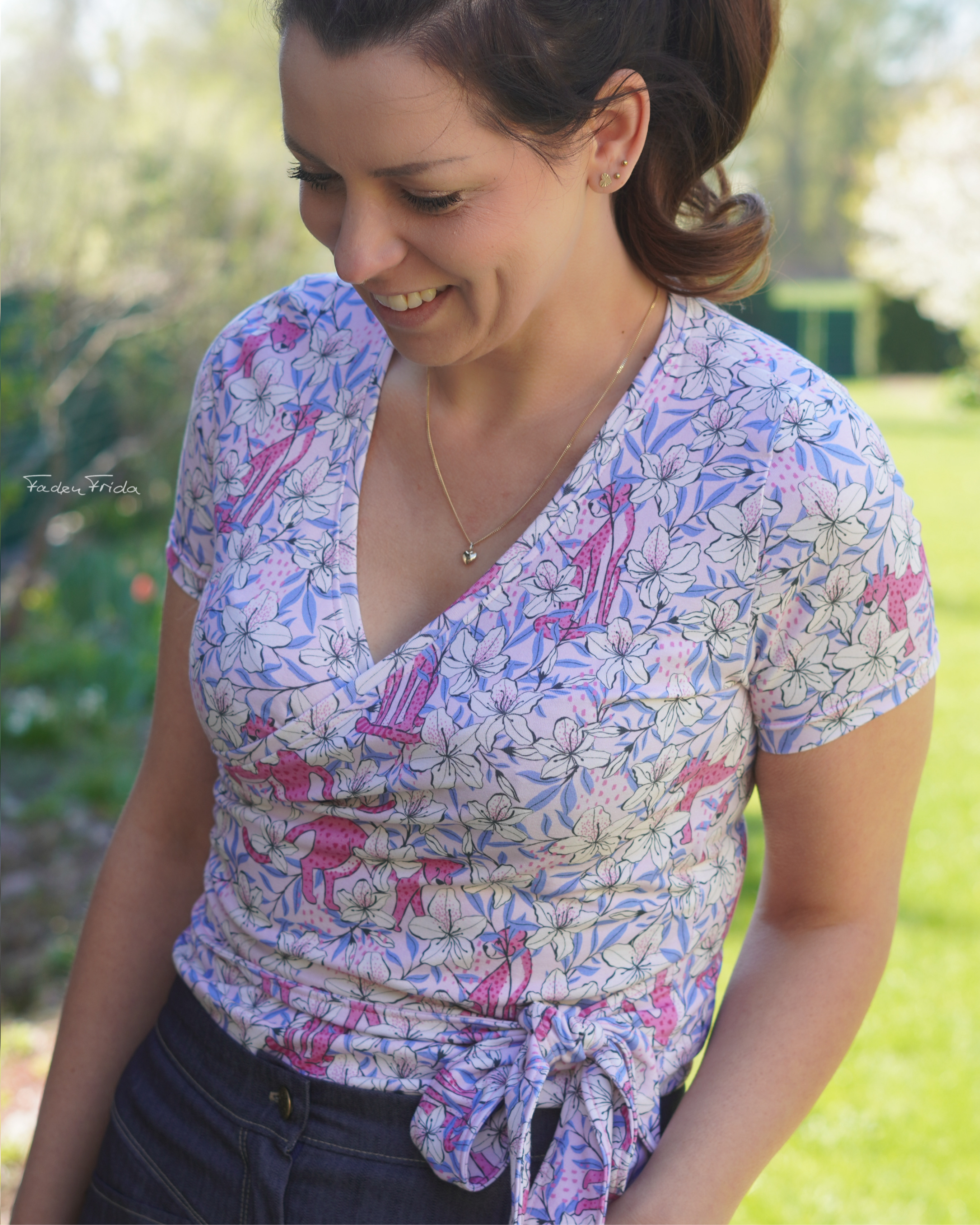 Organic fabric - Leoparden und Azaleen pink