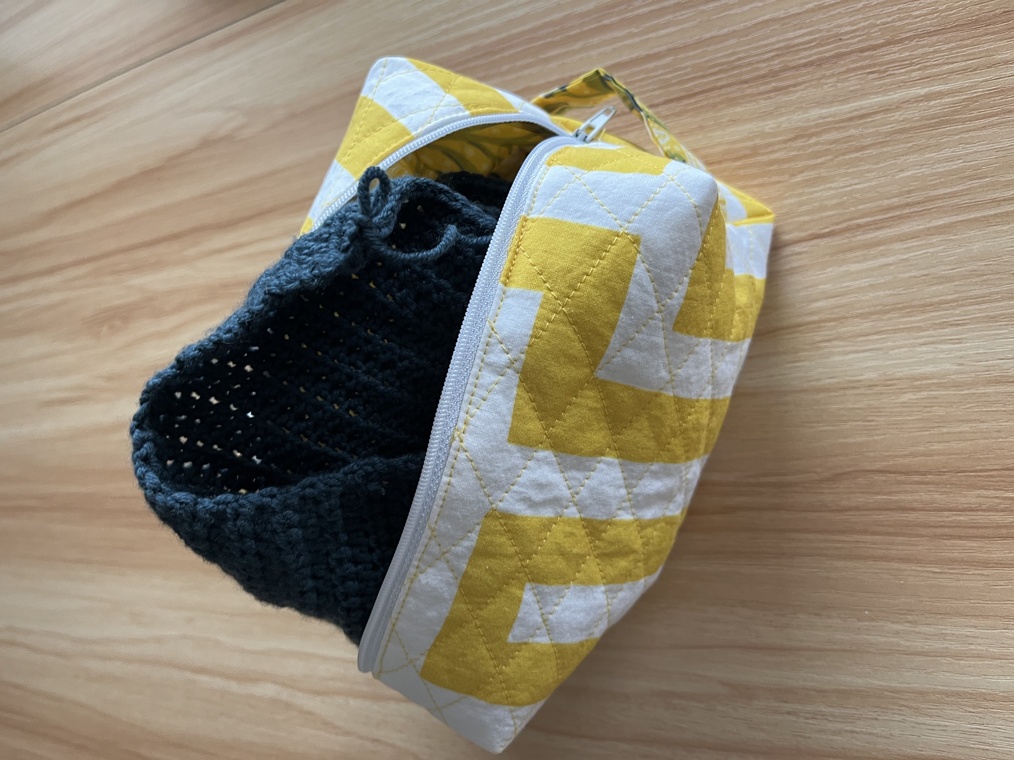 Bio Stoff - Gleichklang Horizontalstreifen gelb