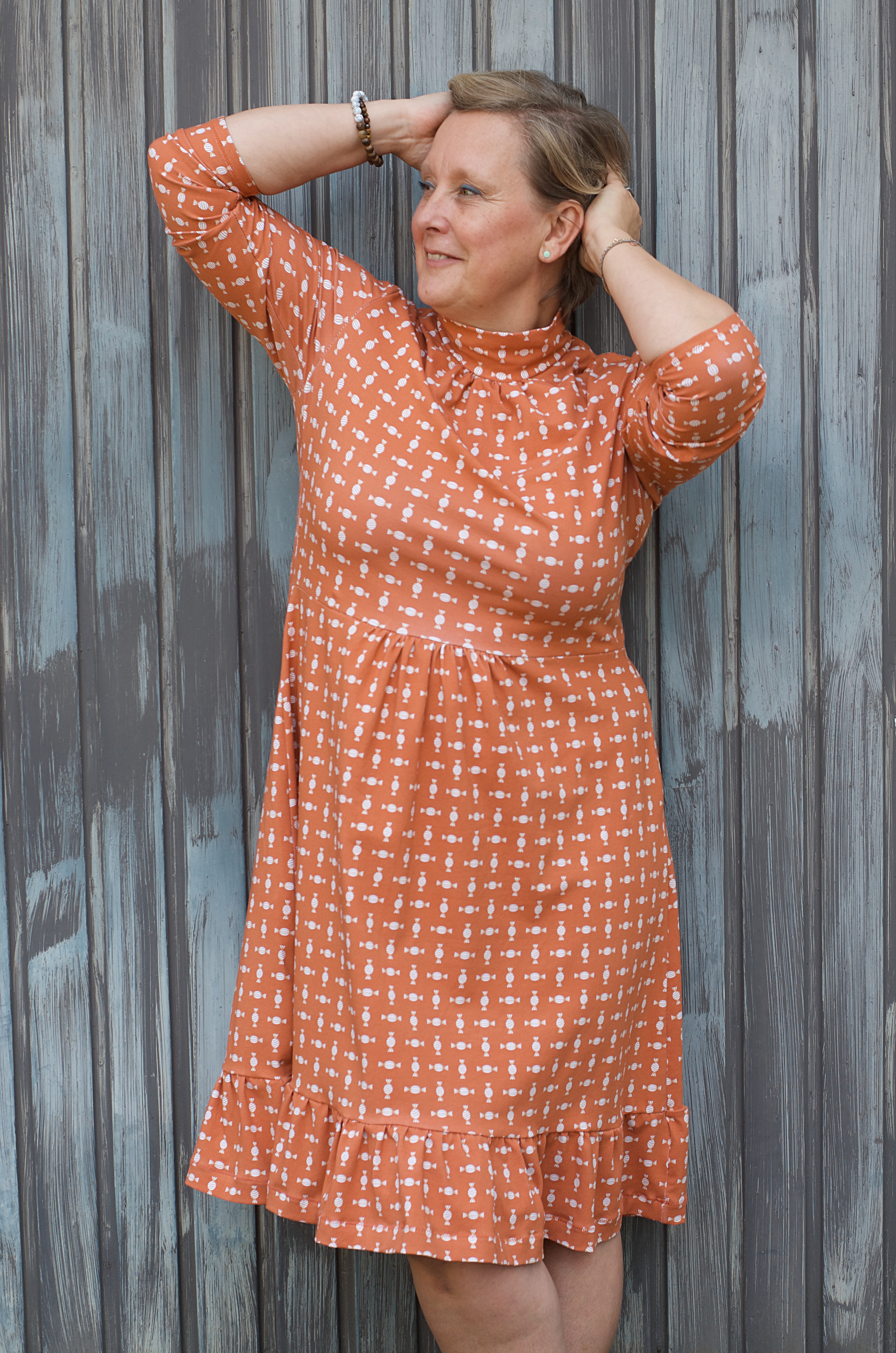 Bio Webware Stoff  - Bonbons Beige- KathrinWoo, beige, Essen, Halloween, 100% Bio-Baumwolle