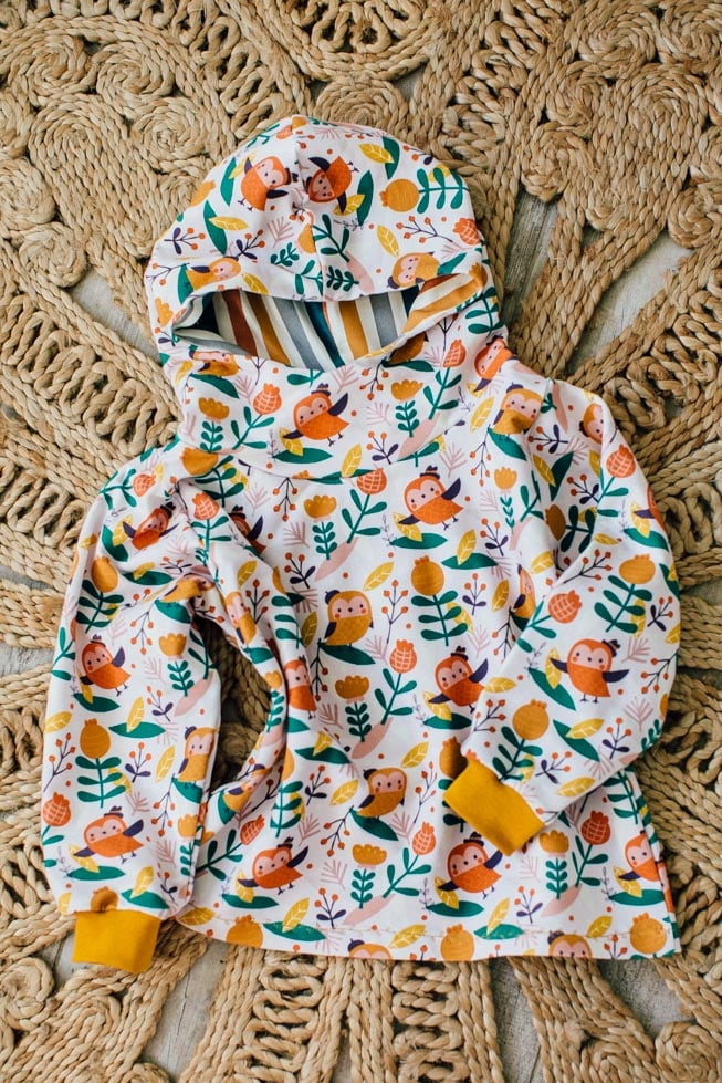 Organic fabric  -  Spread Some Happiness