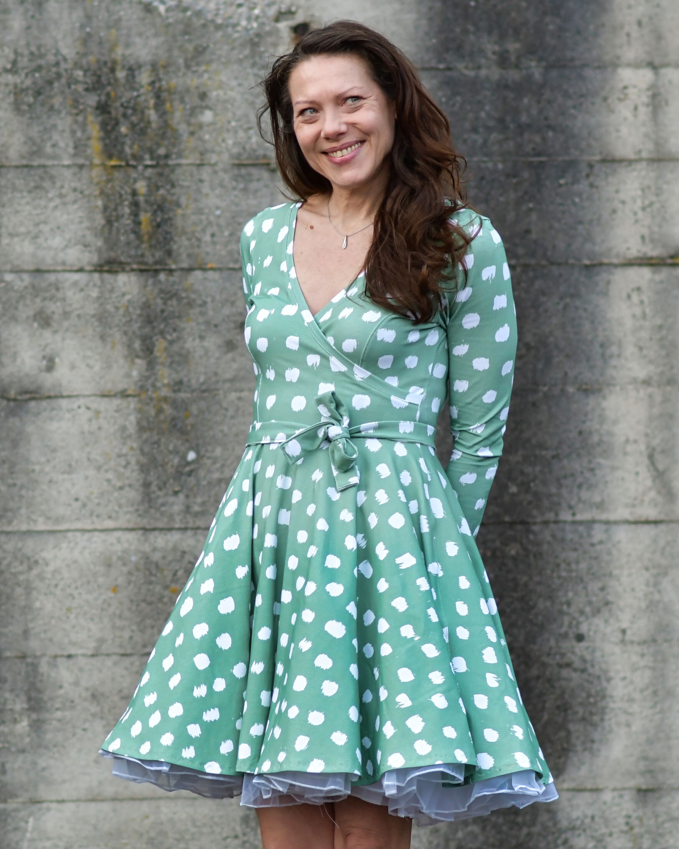 Bio Stoff - Schneetupfen hellgrün