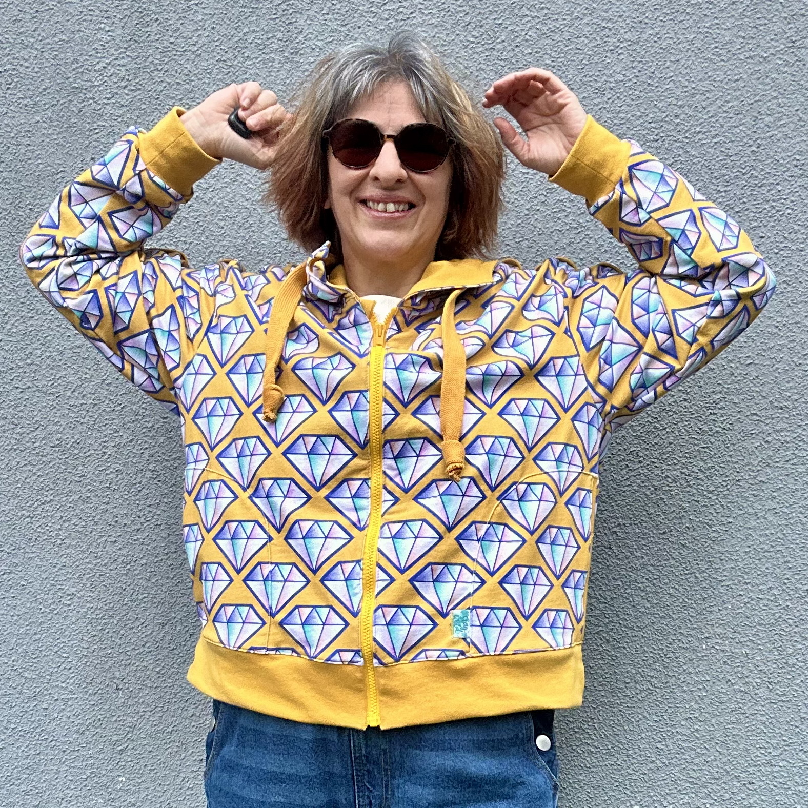 Bio Summersweat Stoff - Prism Glow Diamant Orange - DanielaBonn, bunt, Geometrische Muster, Breite 150 cm Bio Summersweat Stoff - Prism Glow Diamant Orange - DanielaBonn, bunt, Geometrische Muster, Breite 150 cm