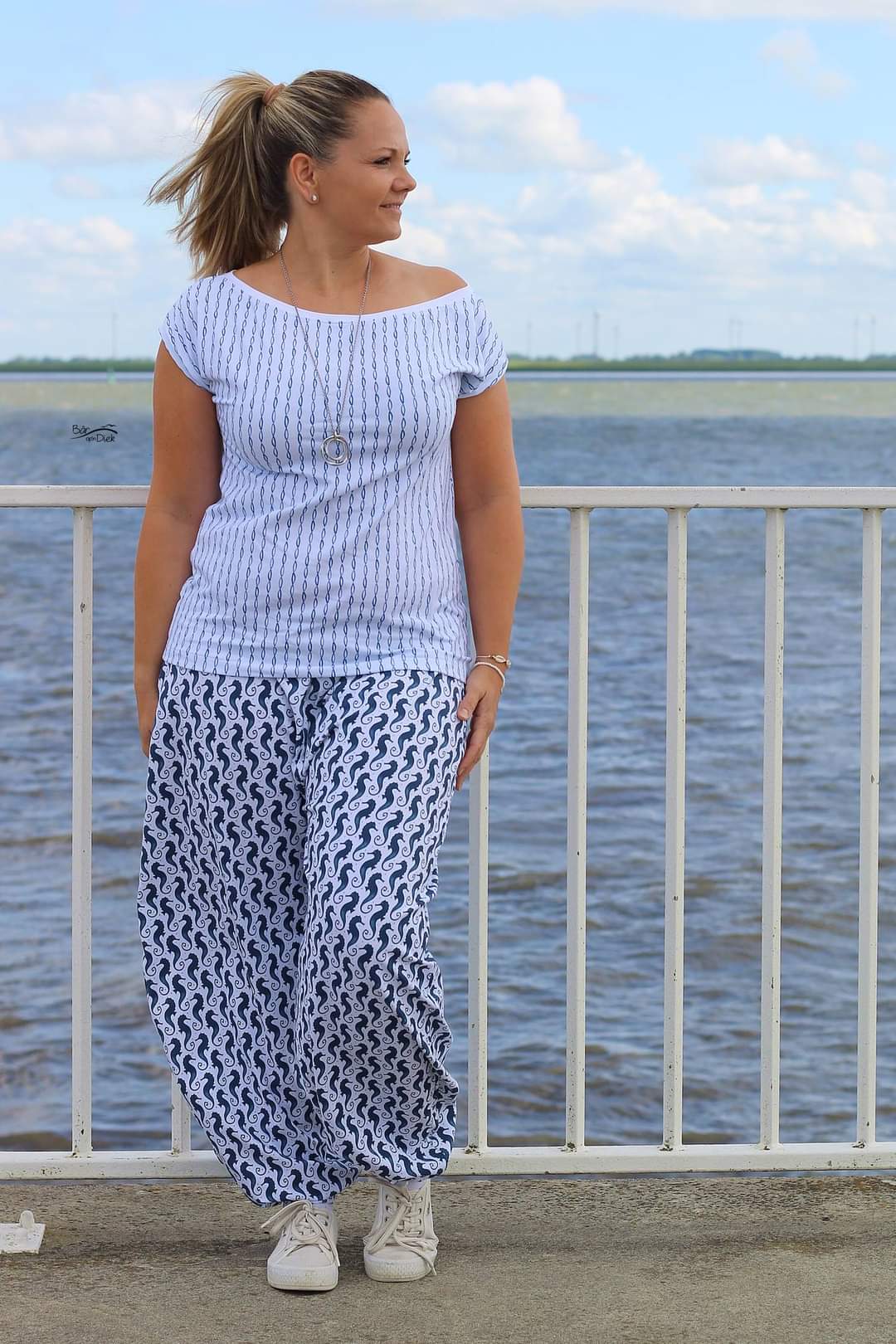 Organic fabric  -  Seahorse 