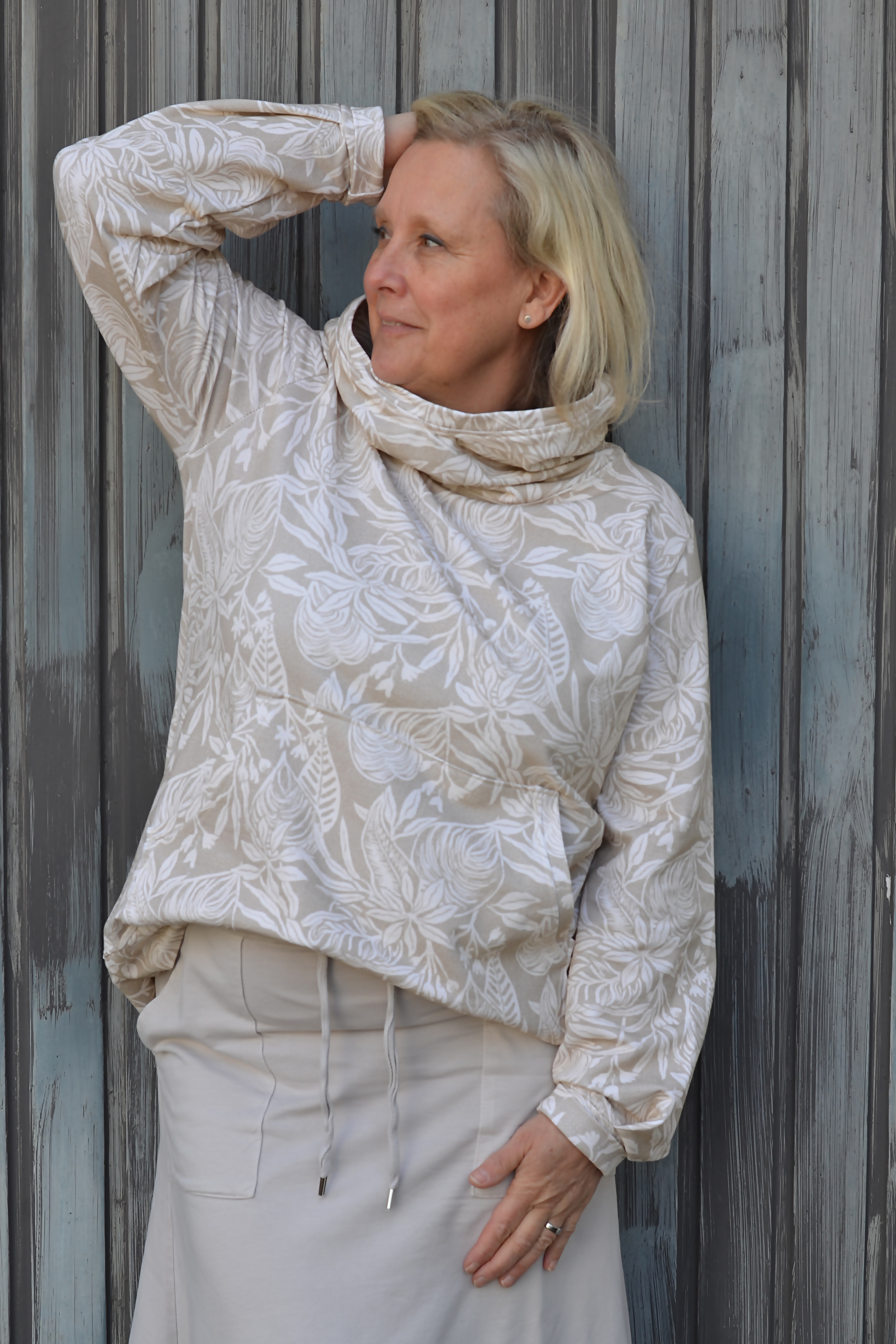 Bio Stoff - Botanical Linocut Study bunt