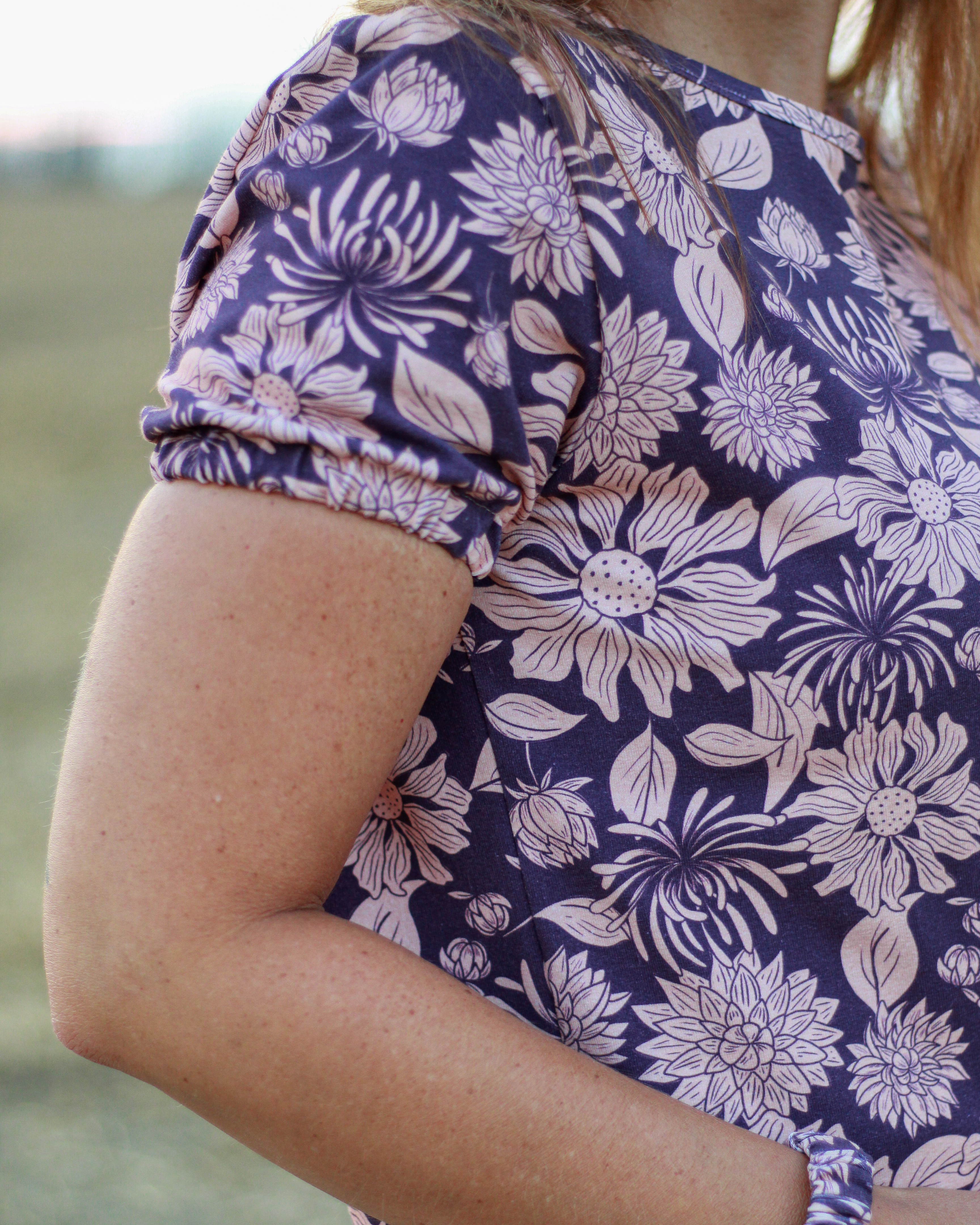 Bio Fabric -Spätsommerblumen violett