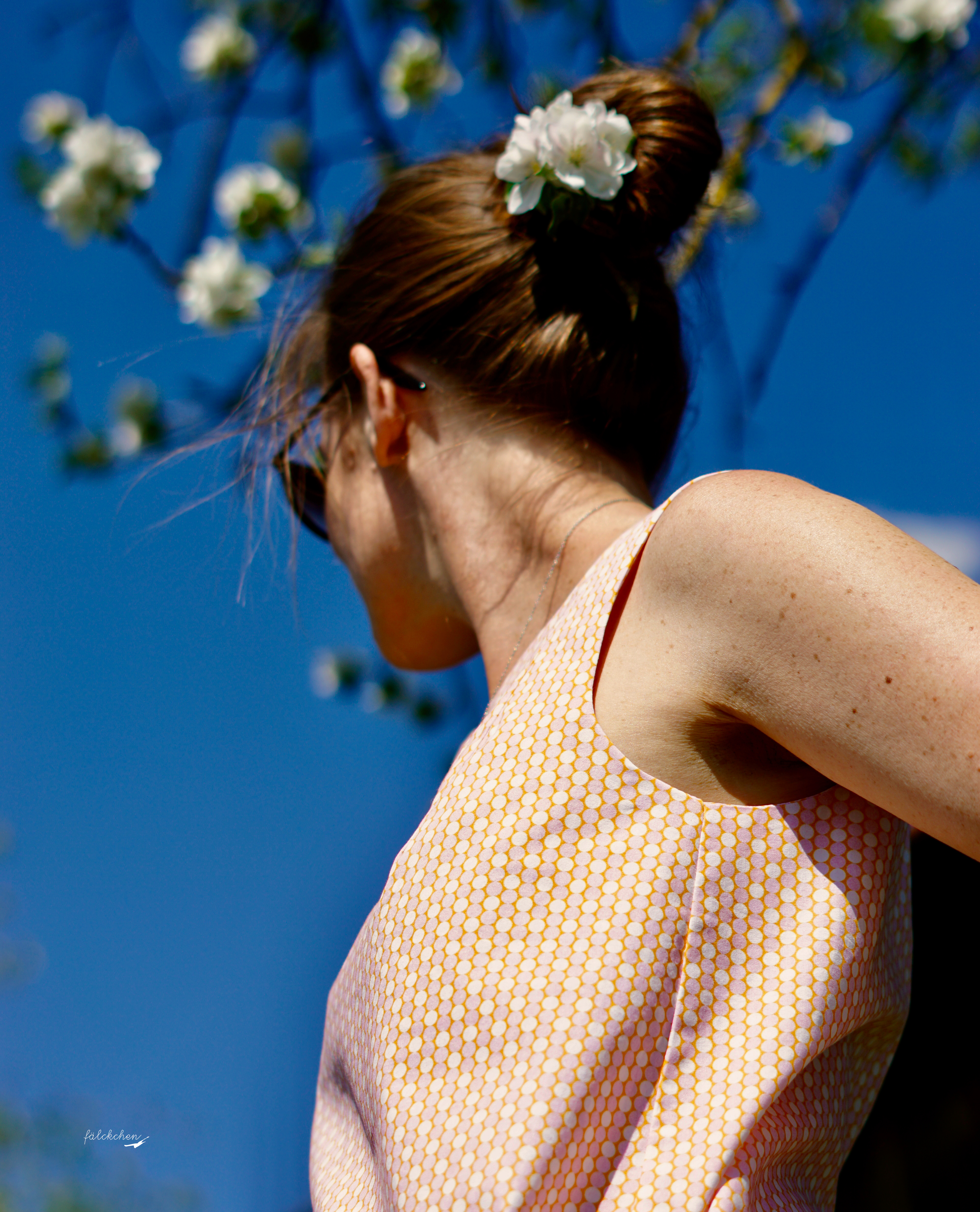 Organic fabric - Lilla Bollar orange, dots