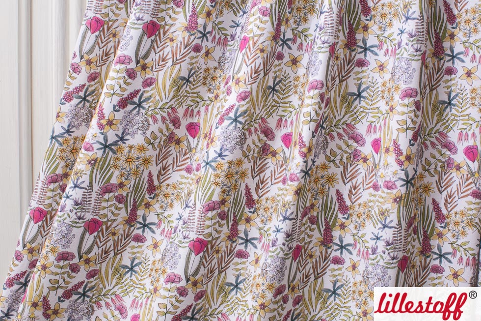 Bio Webware Stoff - Bienenwiese - Enemenemeins, Frühling, Sommer, Blätter & Ranken, creme, Floral & Blumen, 100% Bio-Baumwolle Bio Webware Stoff - Bienenwiese - Enemenemeins, Frühling, Sommer, Blätter & Ranken, creme, Floral & Blumen, 100% Bio-Baumwolle