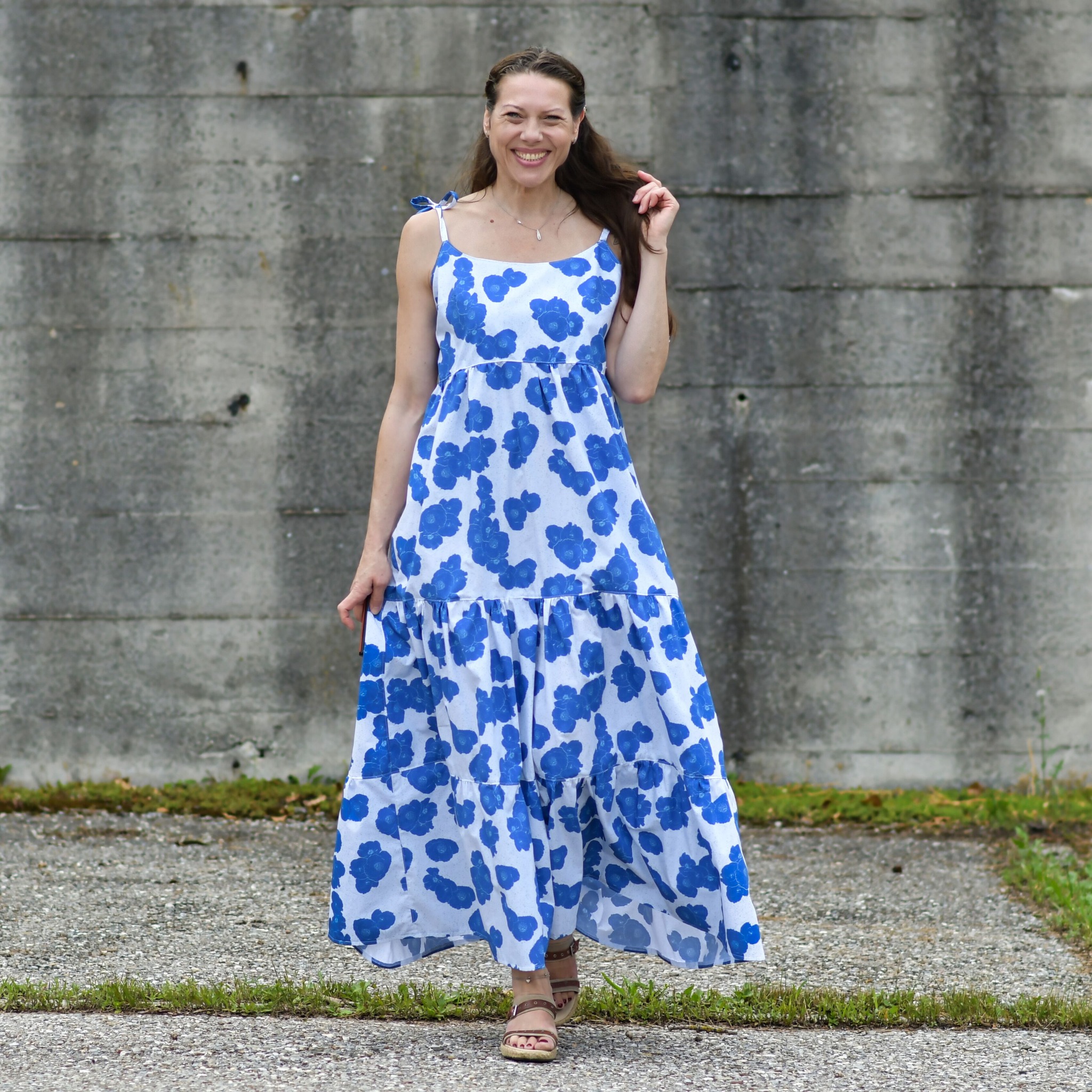 Bio Webware Stoff - Poppypop Tinte - Sanktwerk, blau, Floral & Blumen, 100% Bio-Baumwolle Bio Webware Stoff - Poppypop Tinte - Sanktwerk, blau, Floral & Blumen, 100% Bio-Baumwolle