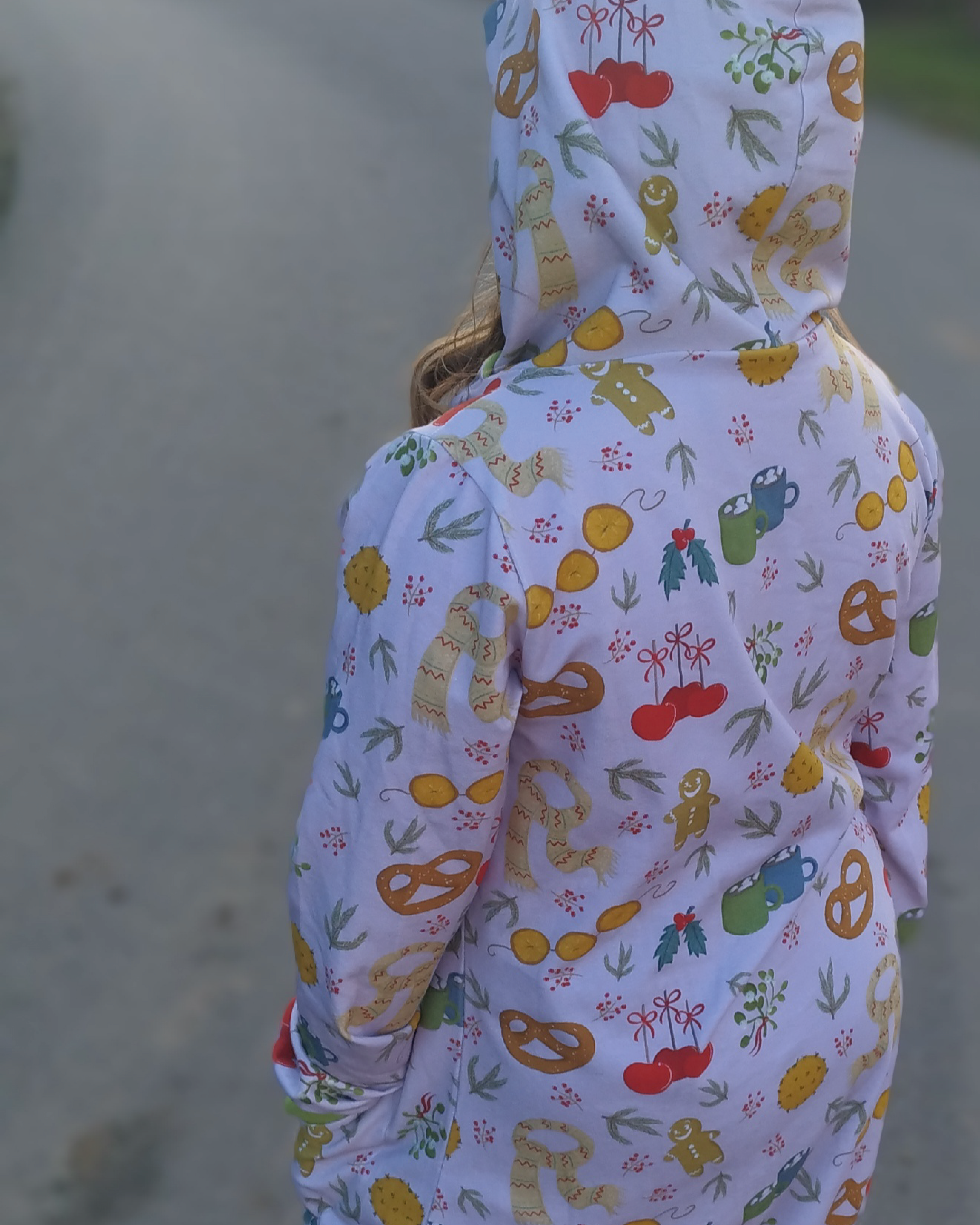 Bio Stoff - Adventfreude weiß groß von Benito Und Maus Illustrations in creme