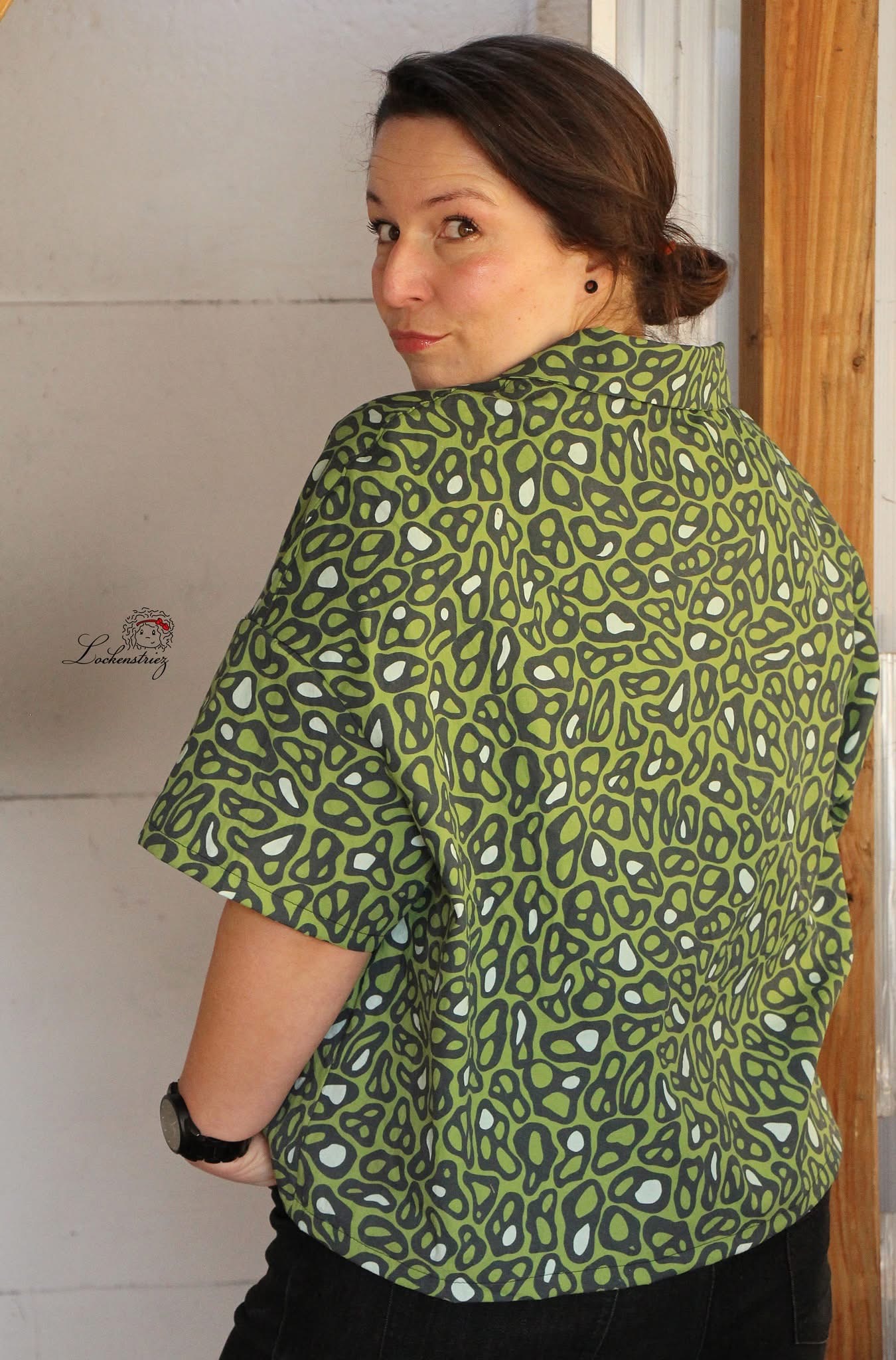 Bio Webware Stoff  - Fantasy Animal Print Grün - AndreaMuehlbauer, grün, Tierfellmuster, 100% Bio-Baumwolle