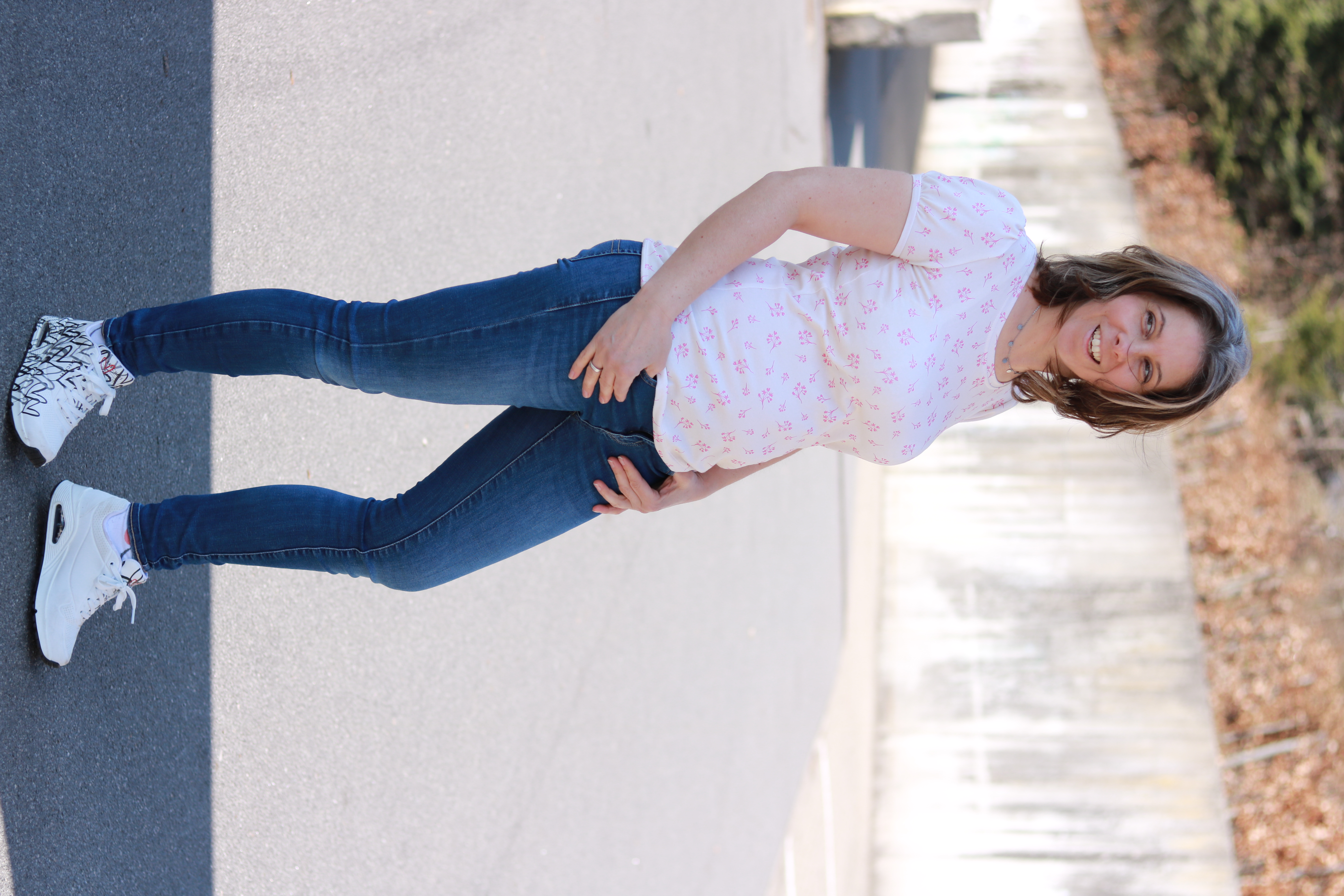 Bio Stoff - Ditsy Flower Sketch pink