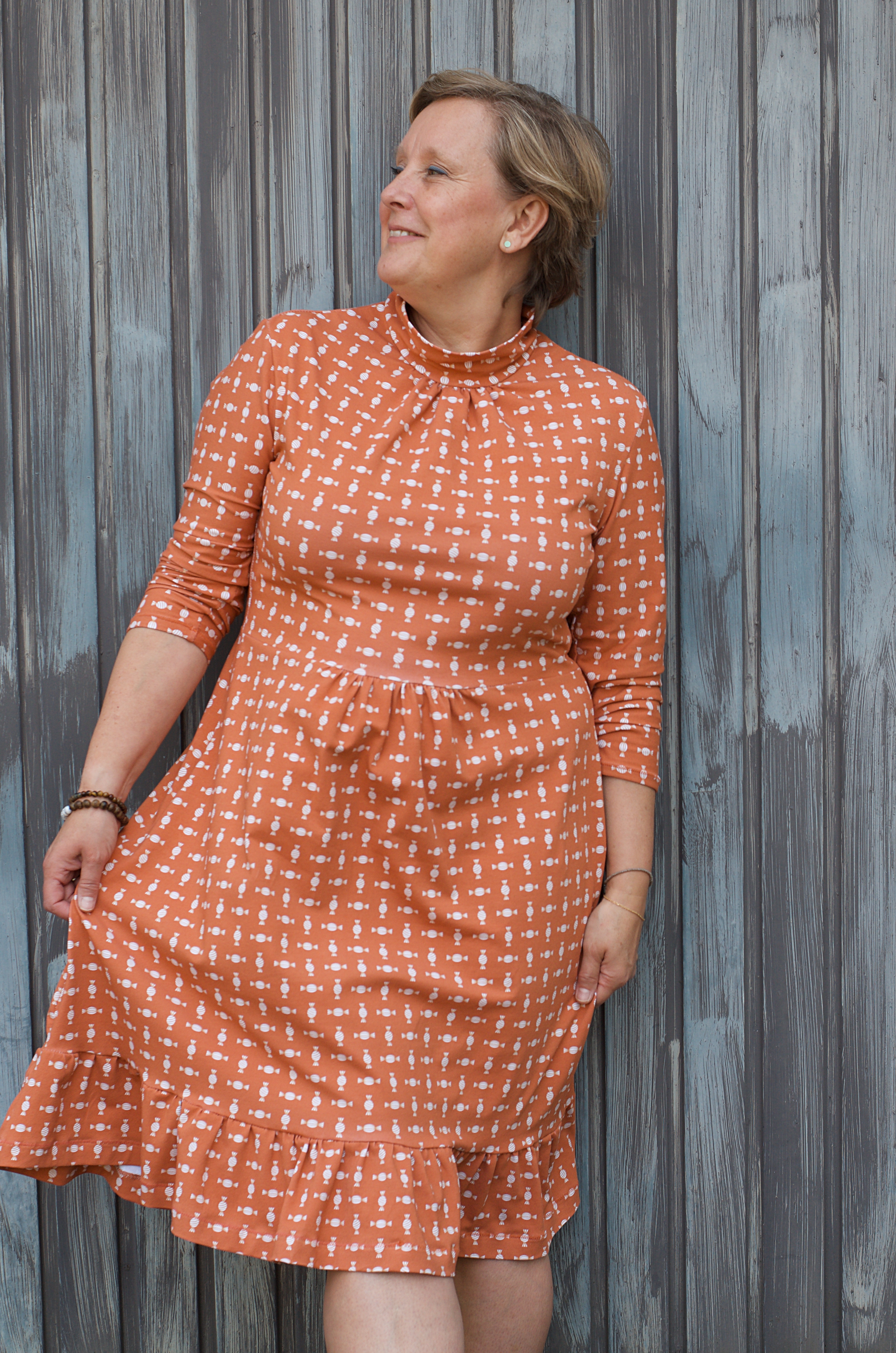 Bio Webware Stoff  - Bonbons Beige- KathrinWoo, beige, Essen, Halloween, 100% Bio-Baumwolle