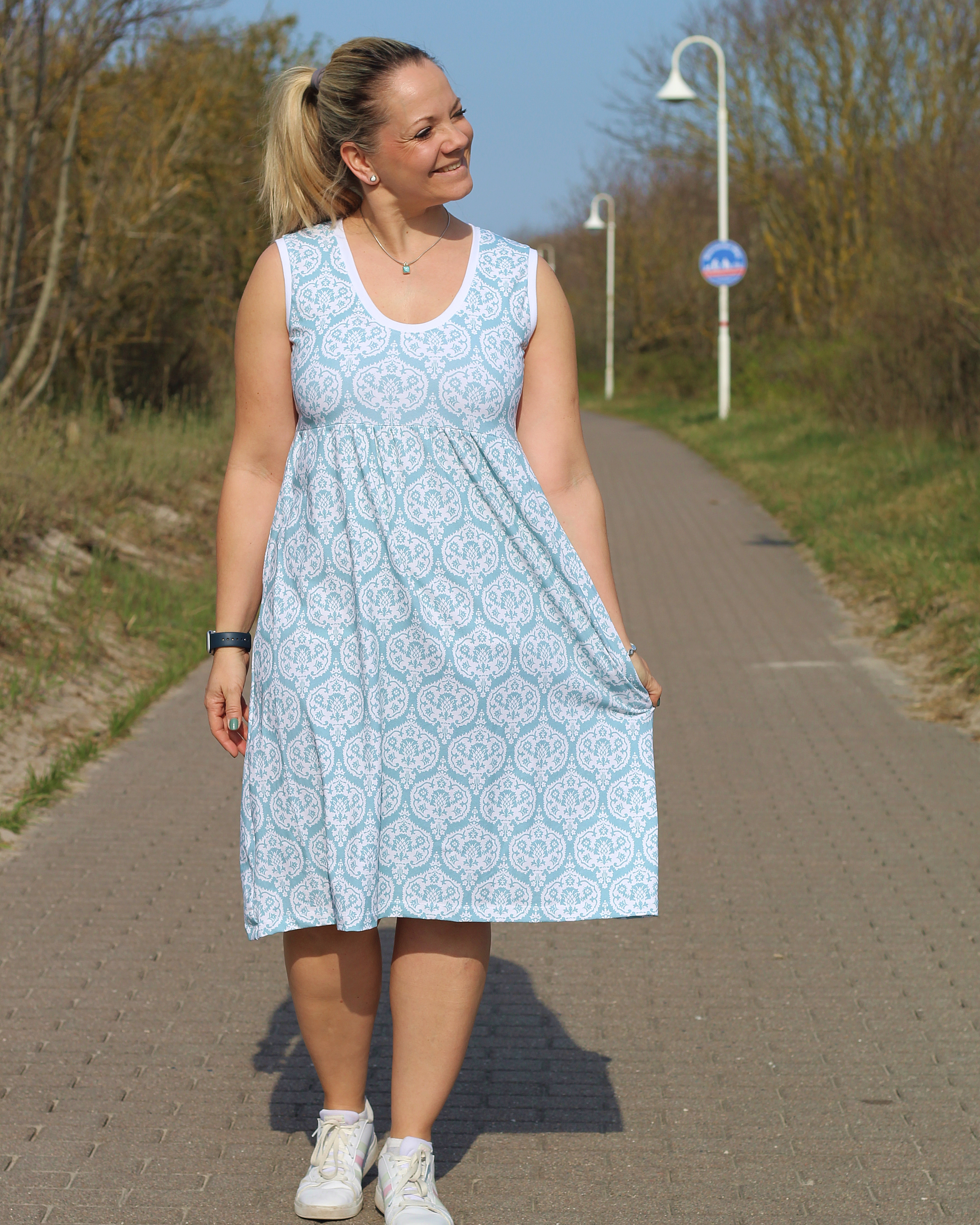 Bio Stoff  -  Botanical Cottage Renaissance Ornament mint