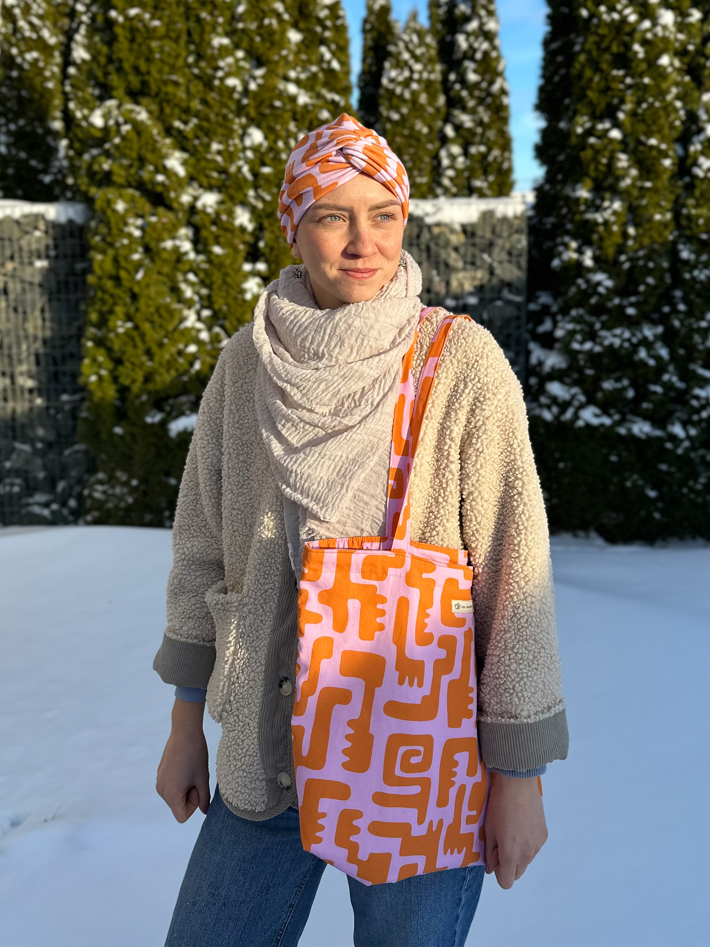 Bio Stoff - Groovy Shapes Crocodile Vibes Big Pink Orange 