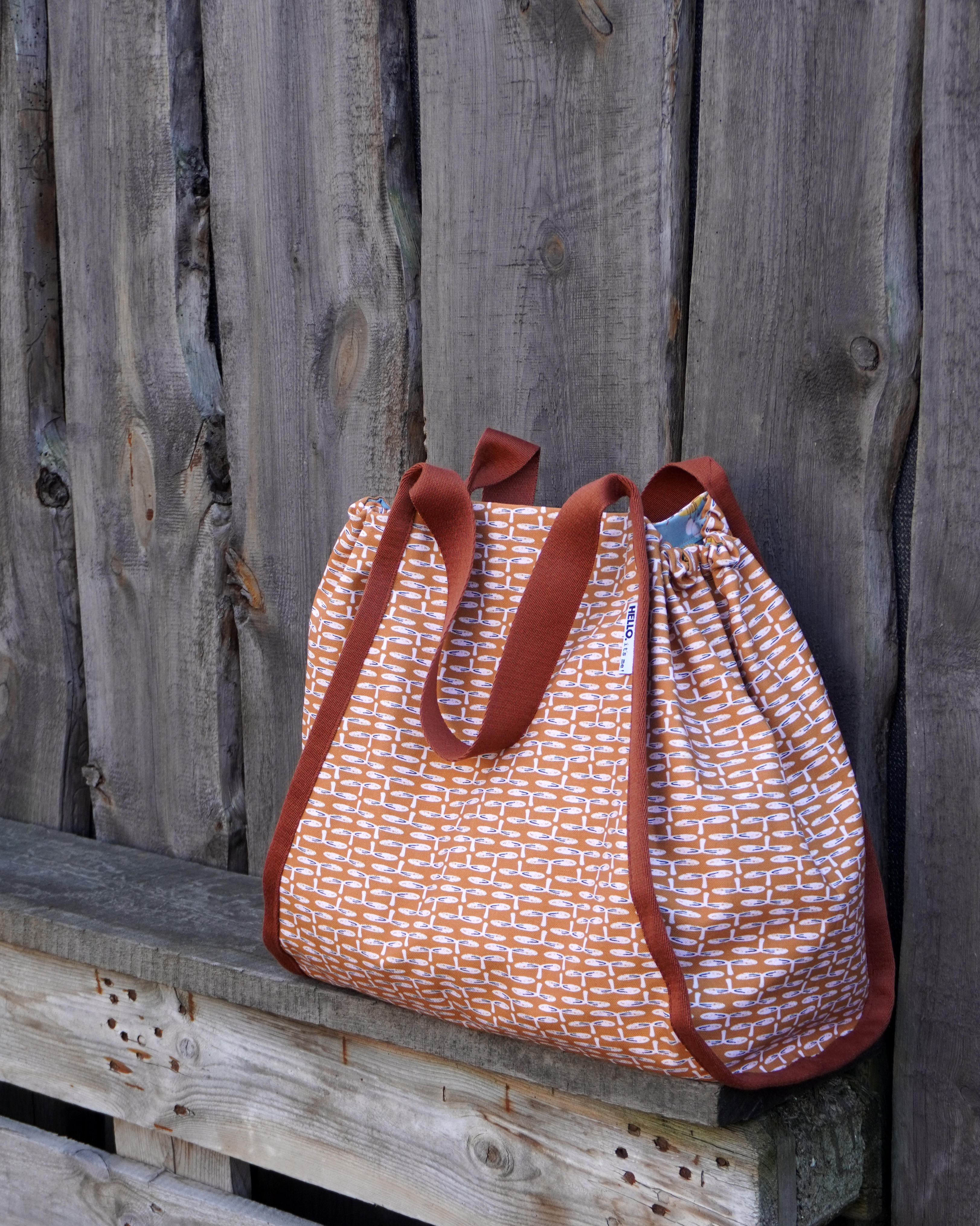 Organic fabric -  Piggy Party Props pink