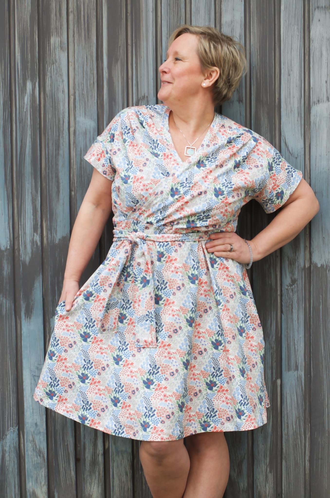 Bio Webware Stoff - Blumenwiese - Deinki, Frühling, creme, Floral & Blumen, blau, rot, 100% Bio-Baumwolle Bio Webware Stoff - Blumenwiese - Deinki, Frühling, creme, Floral & Blumen, blau, rot, 100% Bio-Baumwolle