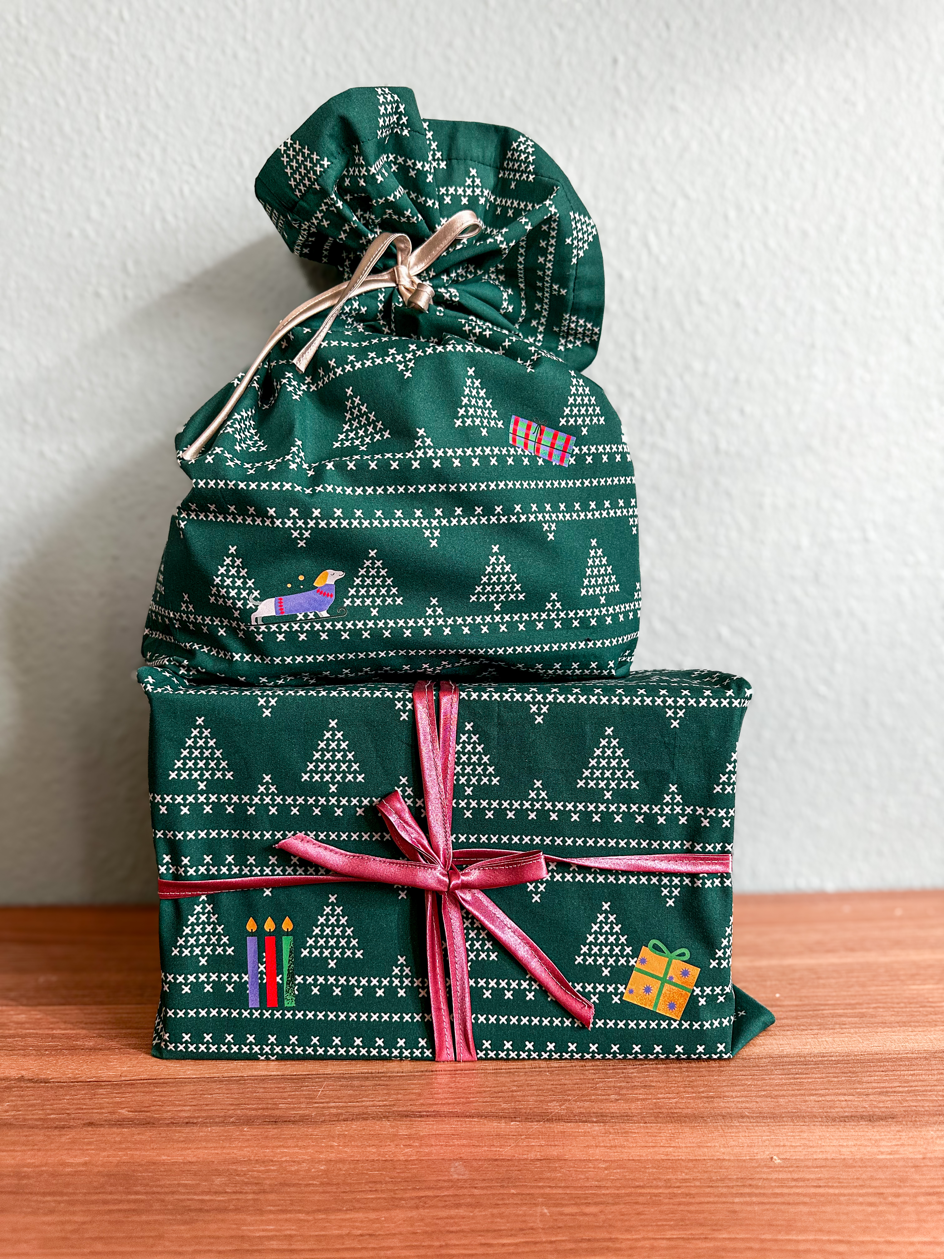 Bio Stoff - Kreuzstichbaum Borte grün, ecru