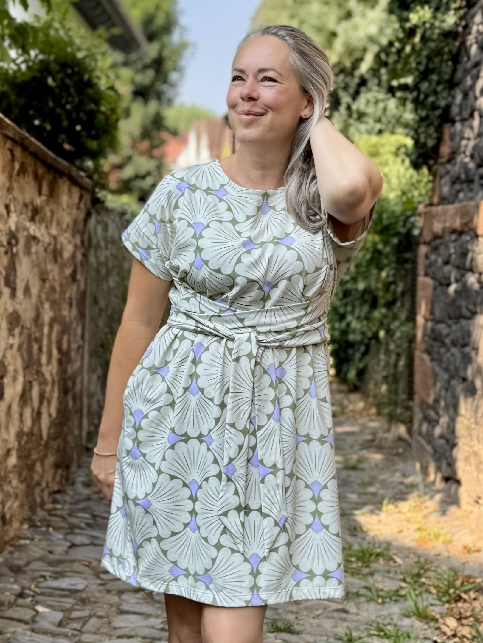 Organic fabric  -Märchenstunde Däumelinchen