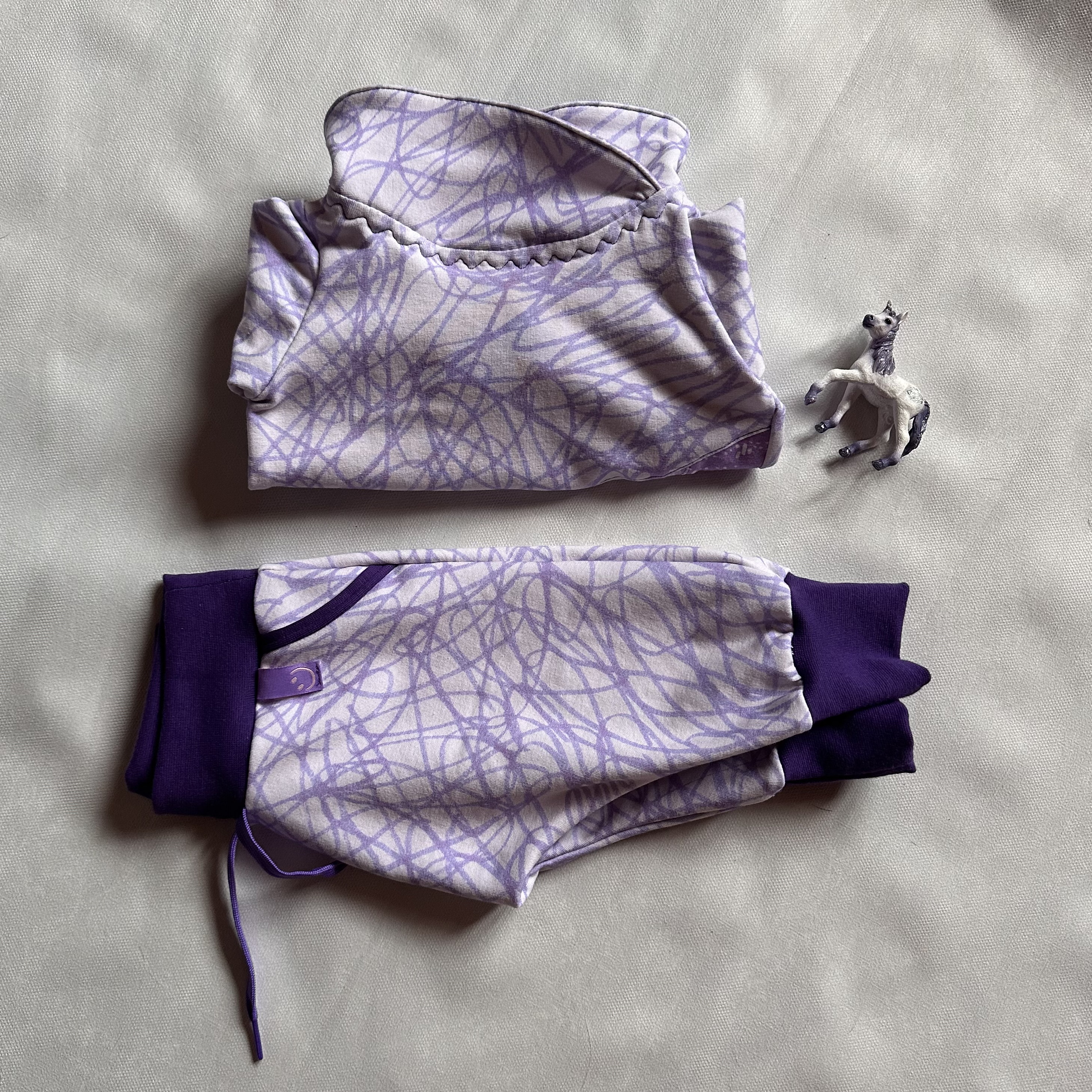 Bio Fabric - Ice Lines cinnamon, creme