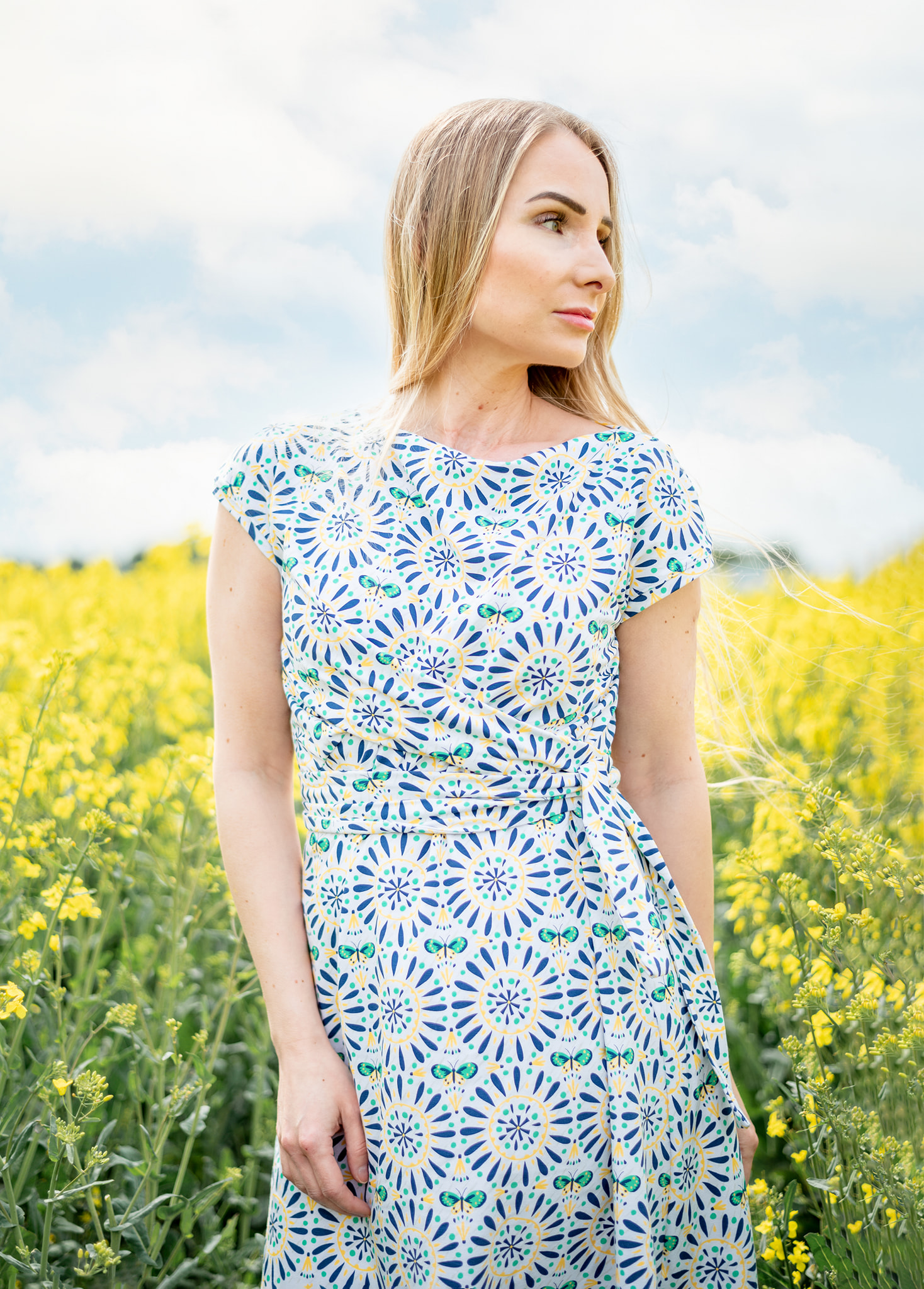 Bio Webware Stoff - Boho Papillon - Bora, Tiere, gelb, grün, creme, Floral & Blumen, Ornamente, 100% Bio-Baumwolle Bio Webware Stoff - Boho Papillon - Bora, Tiere, gelb, grün, creme, Floral & Blumen, Ornamente, 100% Bio-Baumwolle