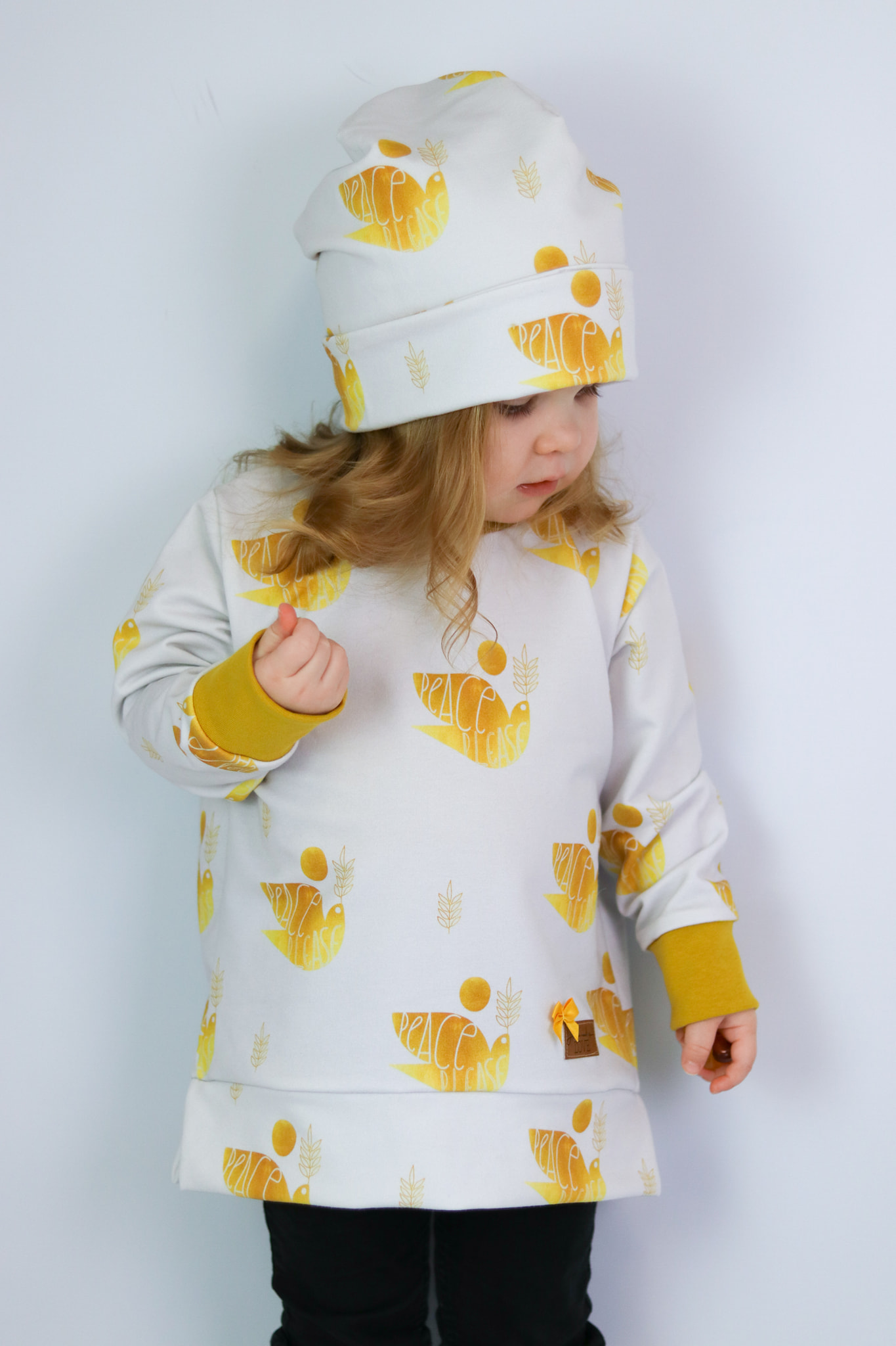 Bio Webware Stoff  -  Peace Please LITTLE  - MissPatty, Buchstaben & Zahlen, Tiere, gelb, creme, 100% Bio-Baumwolle