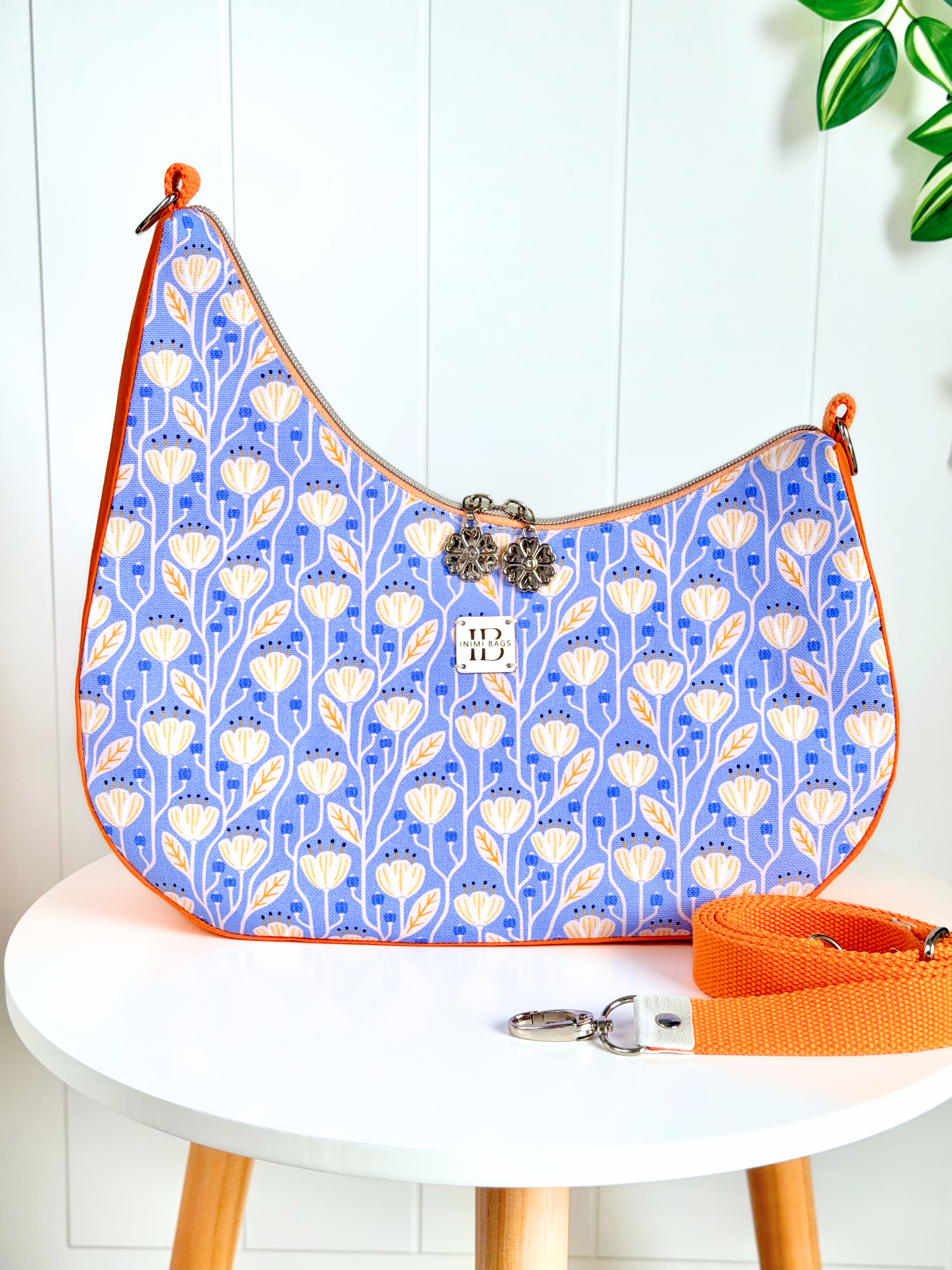 Bio Stoff  - Preppy Spring Growing Buttercups blau