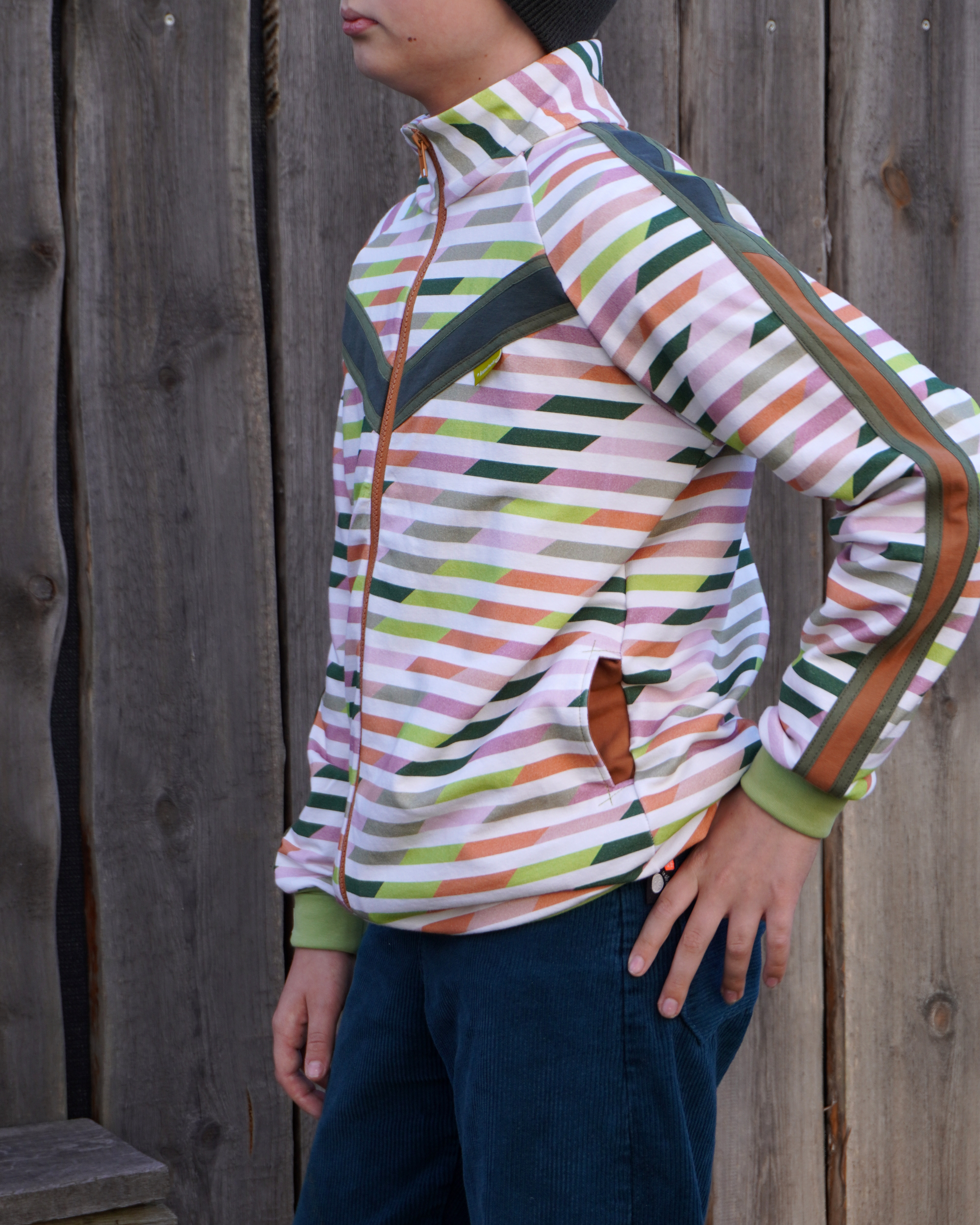 Organic fabric  - Neo Tropica streifen colorful