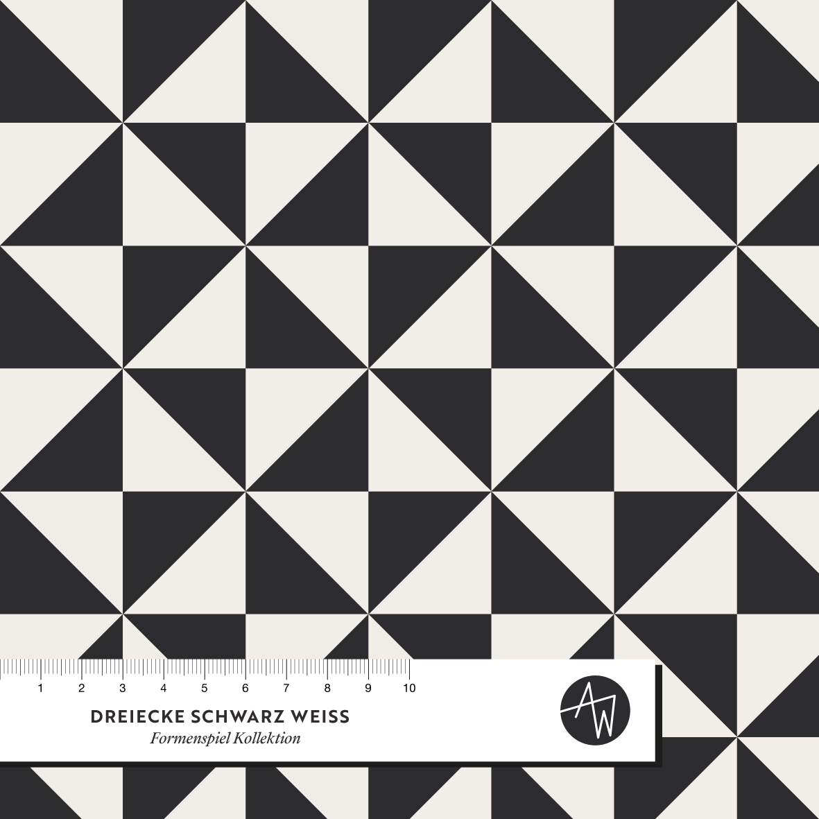 Bio Stoff - Formenspiel Dreiecke Schwarz Weiss von Alexandra Weise in schwarz-weiß
