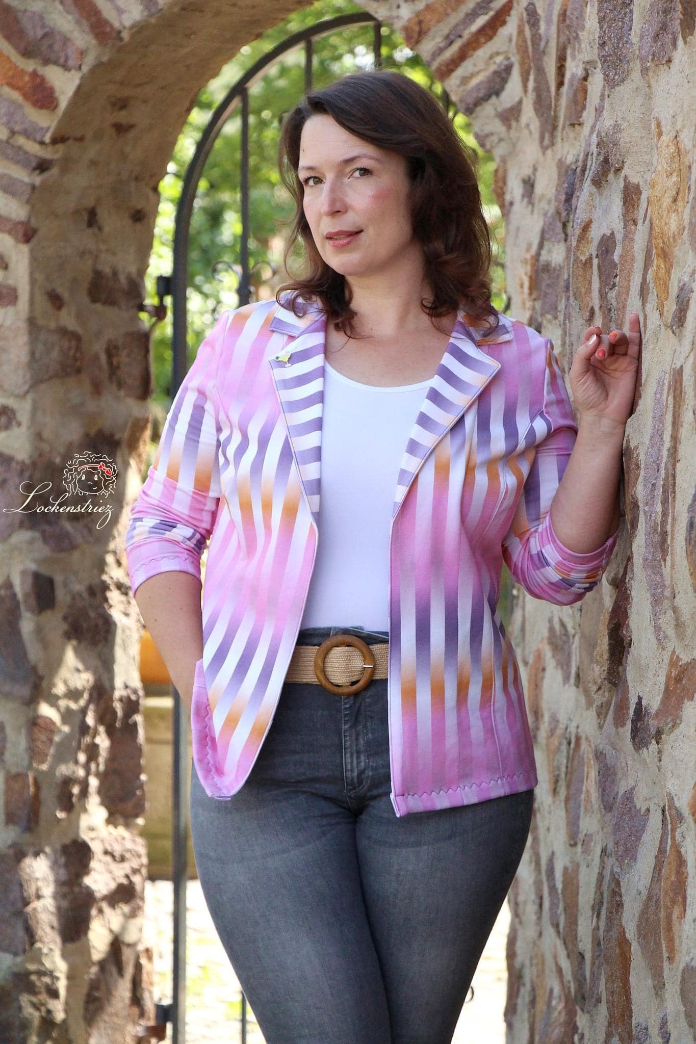Bio Webware Stoff - Blurred Stripes Lilac - Annick, bunt, Abstrakt, 100% Bio-Baumwolle Bio Webware Stoff - Blurred Stripes Lilac - Annick, bunt, Abstrakt, 100% Bio-Baumwolle