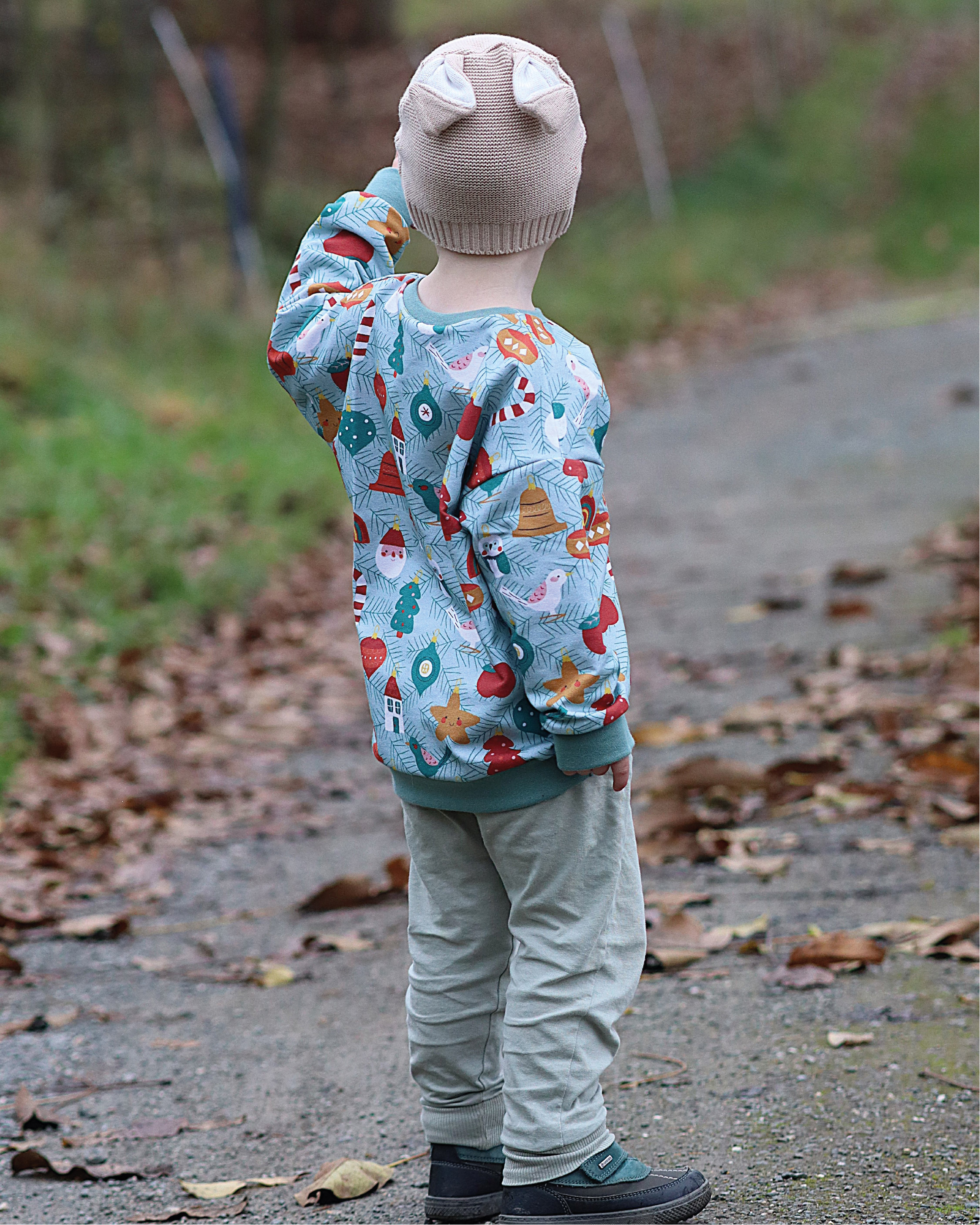 Organic Fabric - Happy Holidays