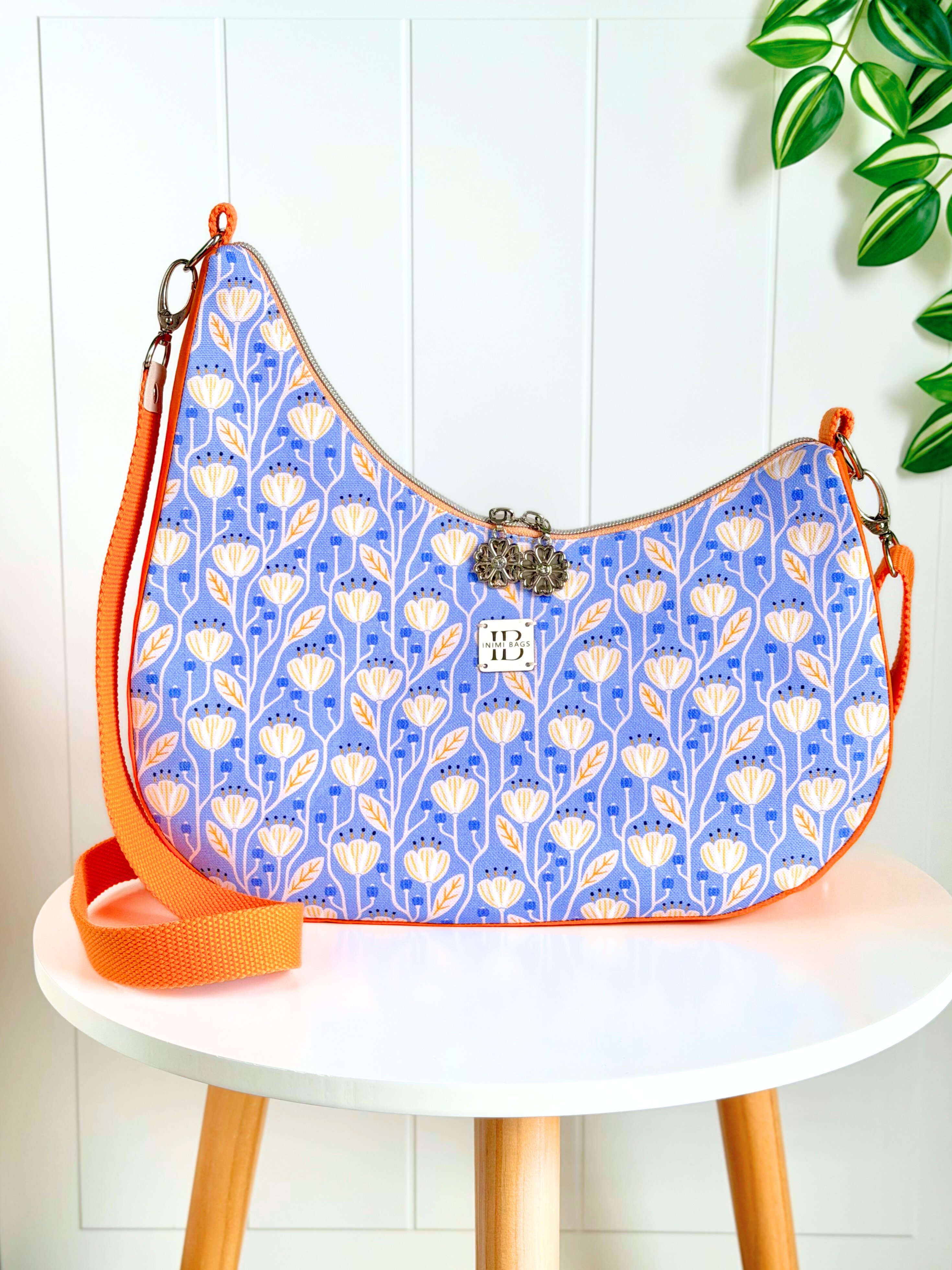 Bio Stoff  - Preppy Spring Growing Buttercups blau