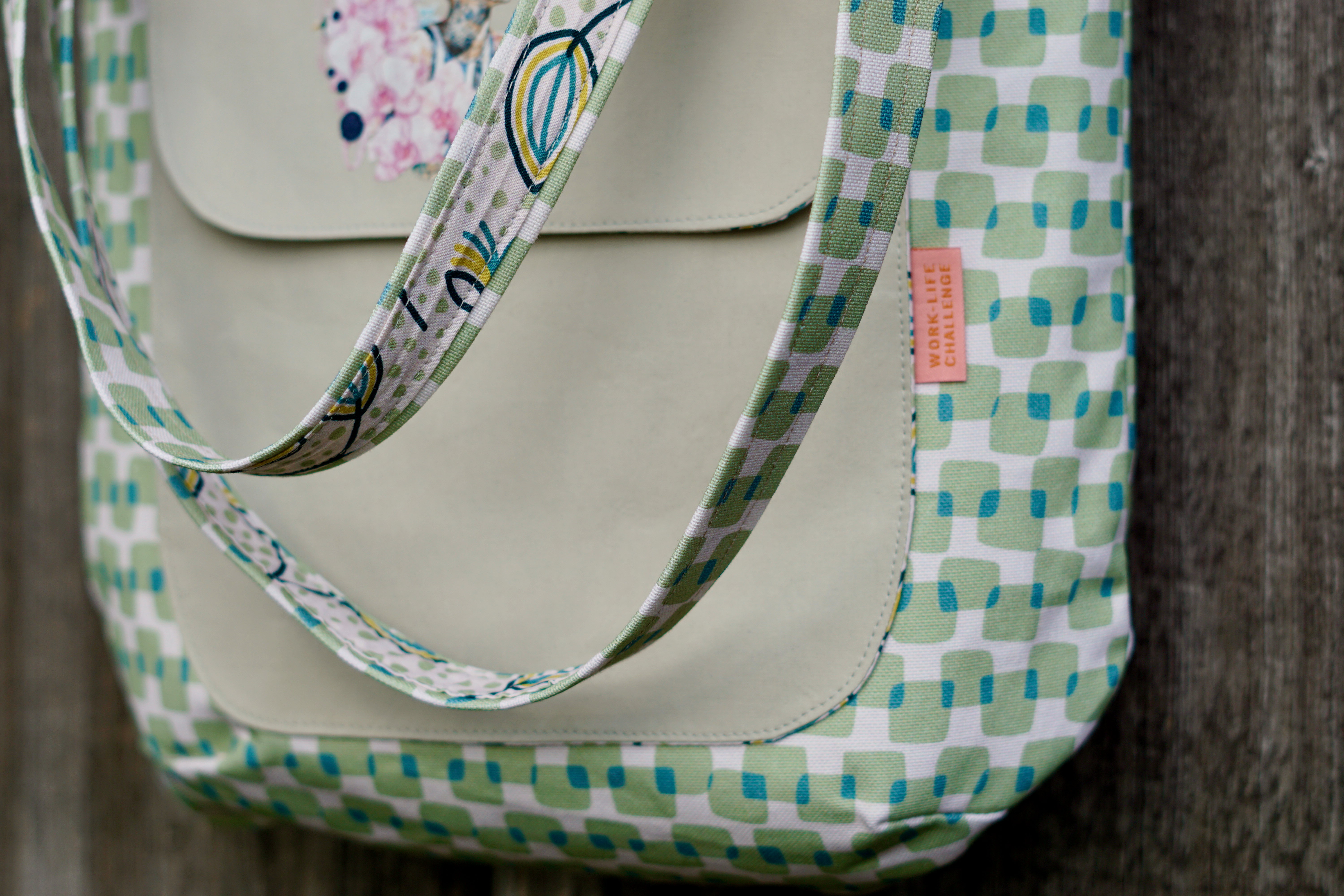 Organic fabric - Sonnenwende Blätter green