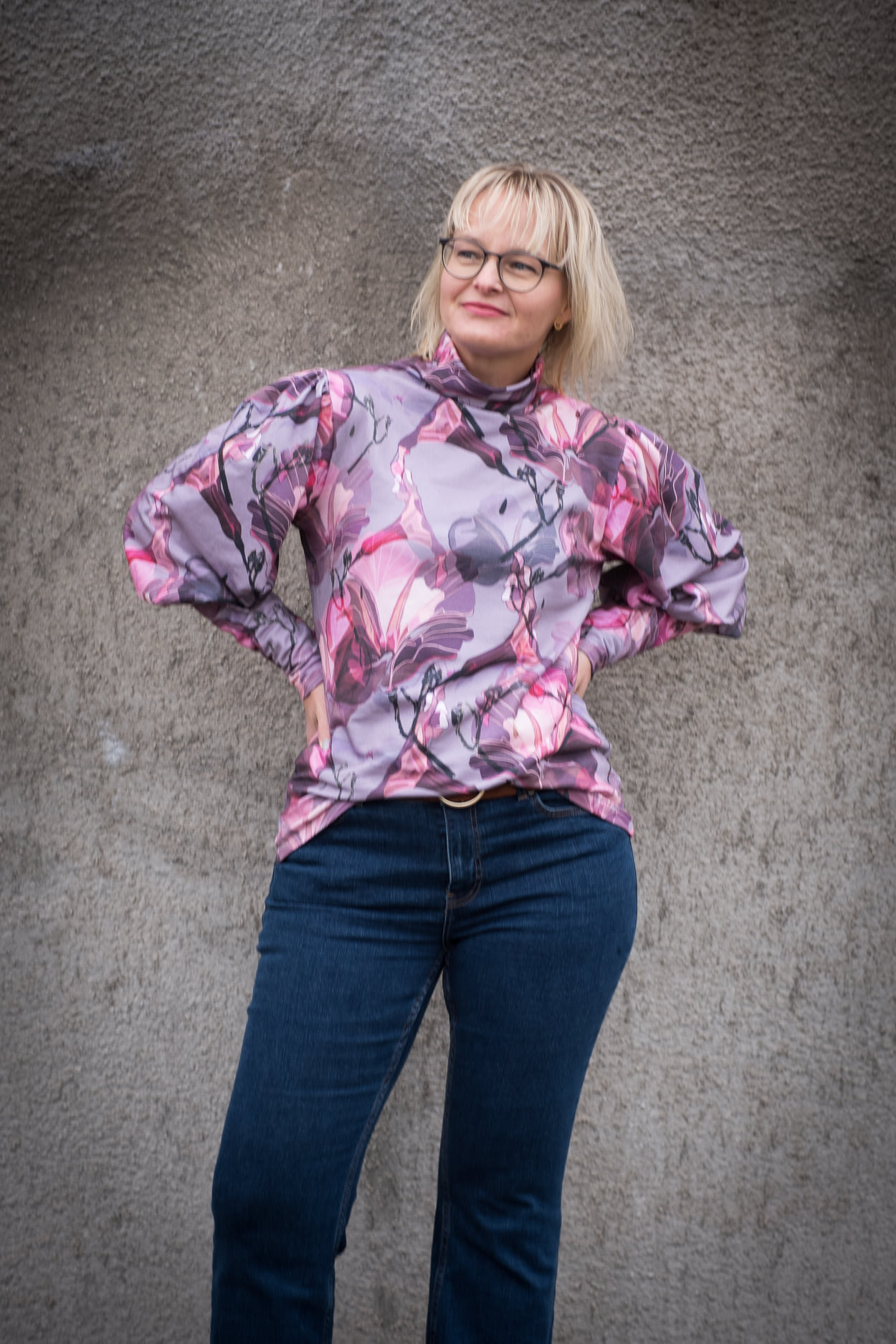 Bio Webware Stoff - Deepflower red - MissPatty, Floral & Blumen, Blätter & Ranken, lila, 100% Bio-Baumwolle Bio Webware Stoff - Deepflower red - MissPatty, Floral & Blumen, Blätter & Ranken, lila, 100% Bio-Baumwolle