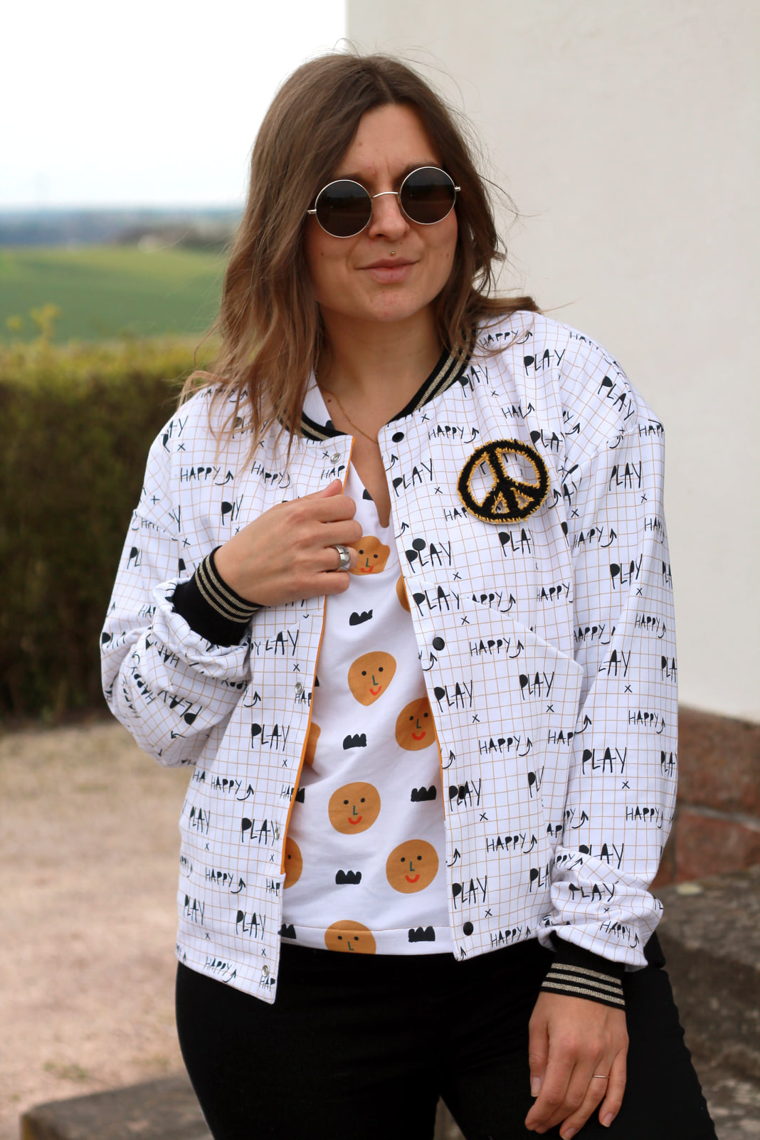Bio Webware Stoff  -  Happy Smiley  - LilleSelection, Frühling, creme, Sommer, Punkte, gelb, 100% Bio-Baumwolle