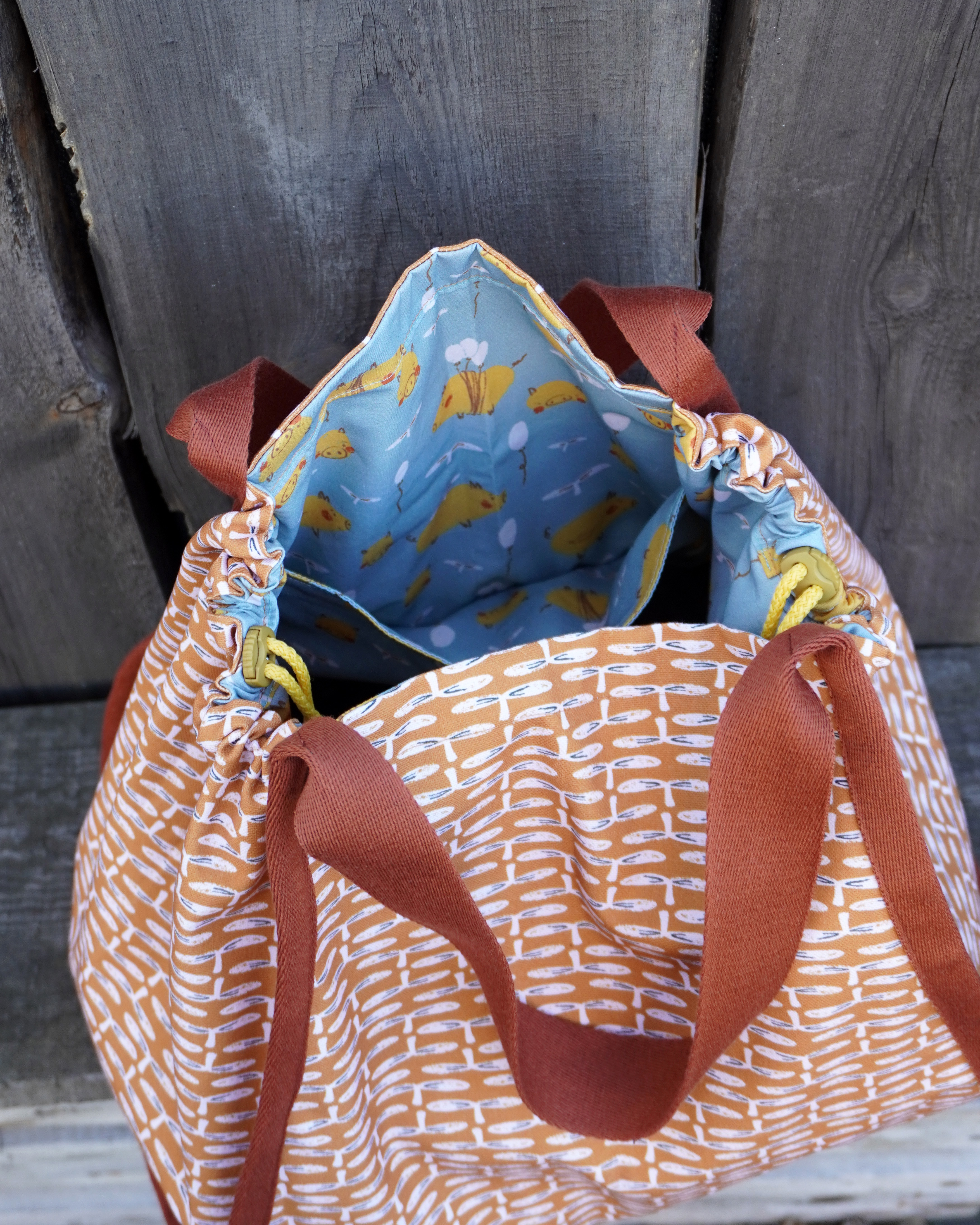 Organic fabric -  Piggy Party